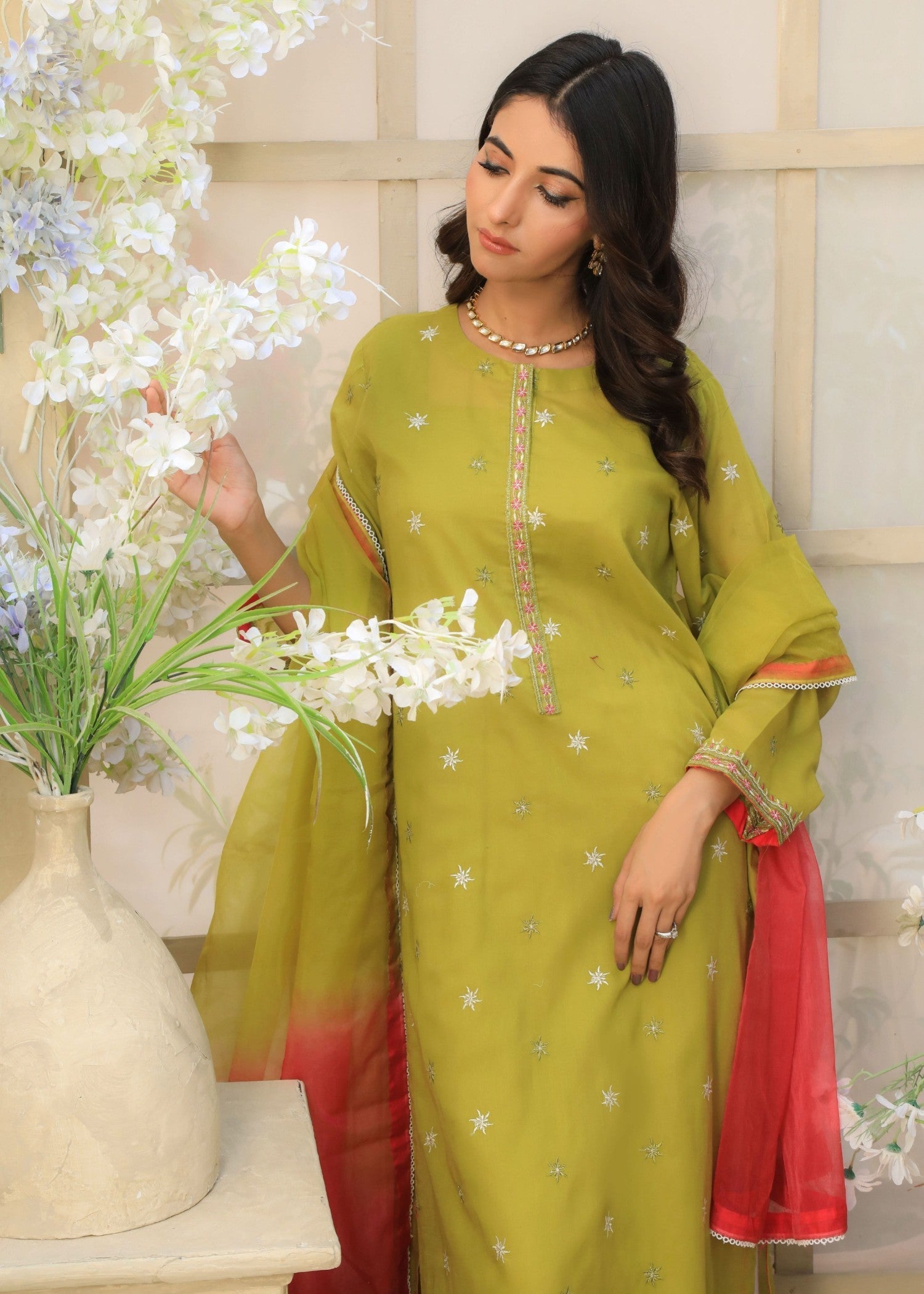 Najia Zia Compassion Stitched Set Women 4pcs