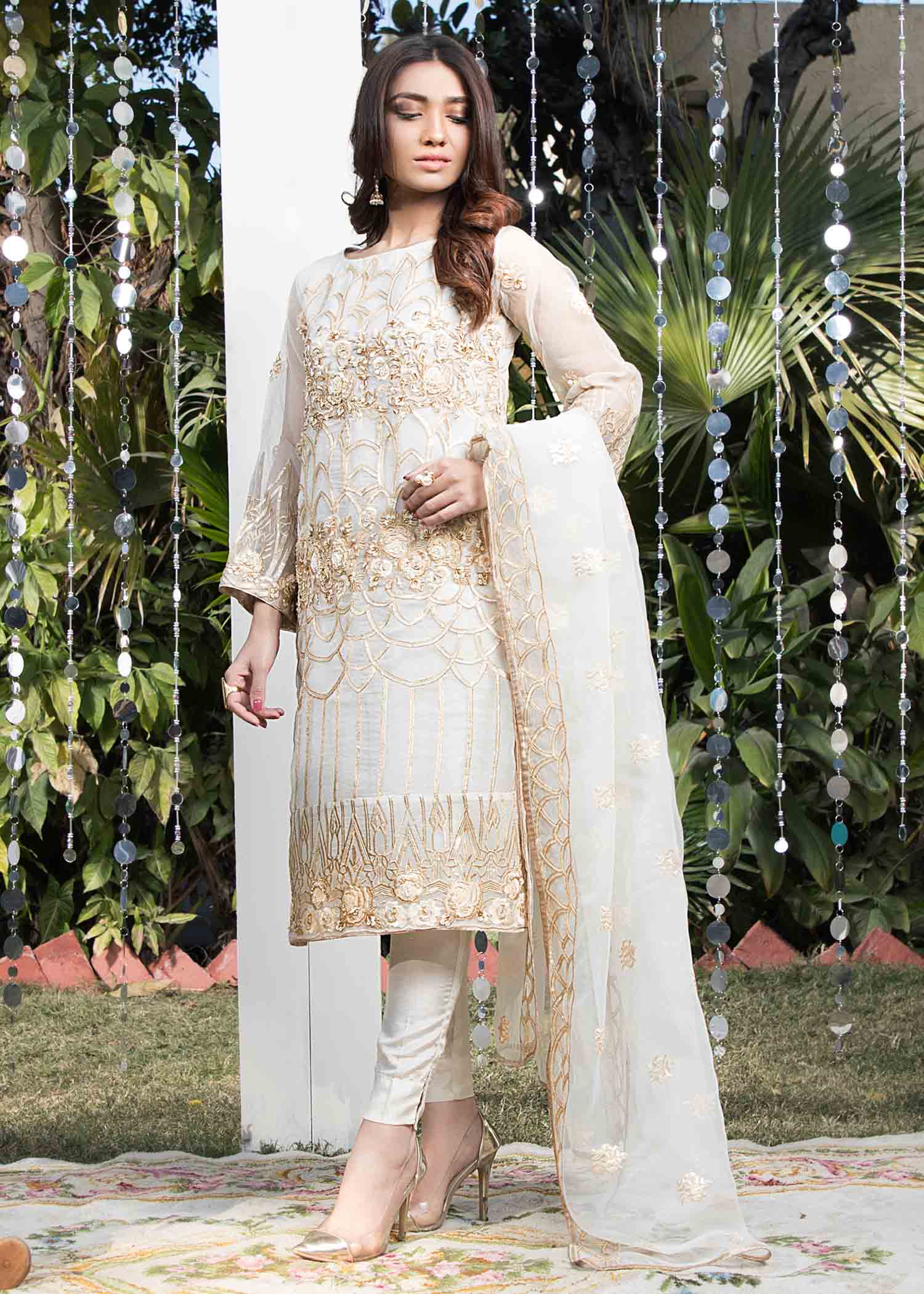 Laleen Ivory Gold Women 3pcs