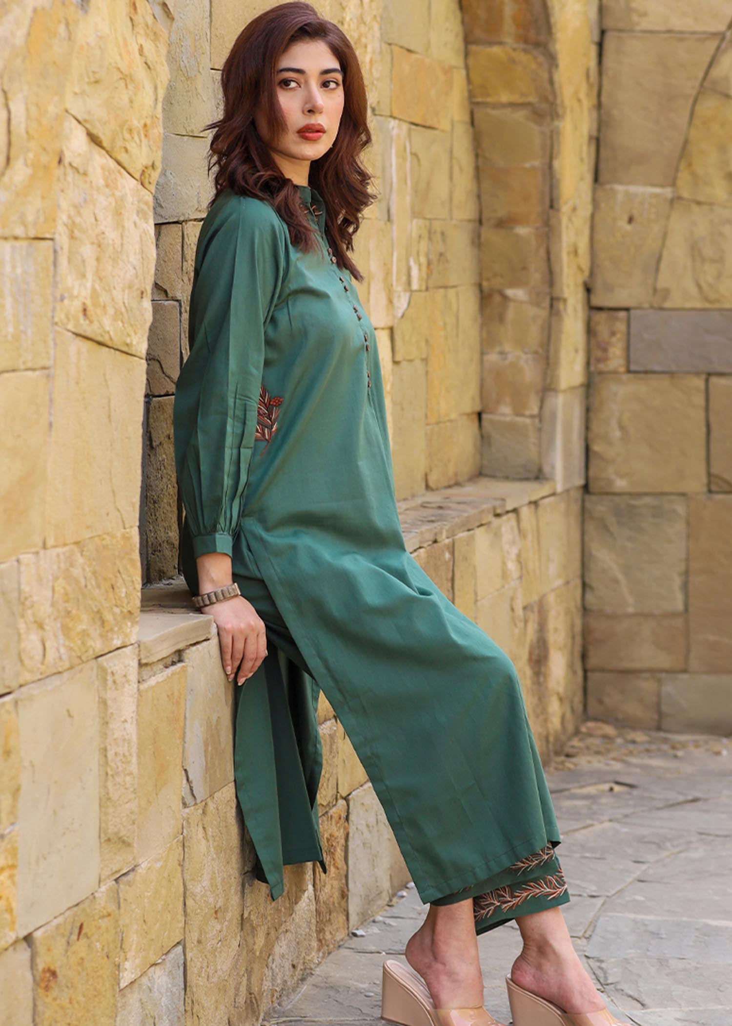 Aks-e-Jahan CONIFER Women 2pcs