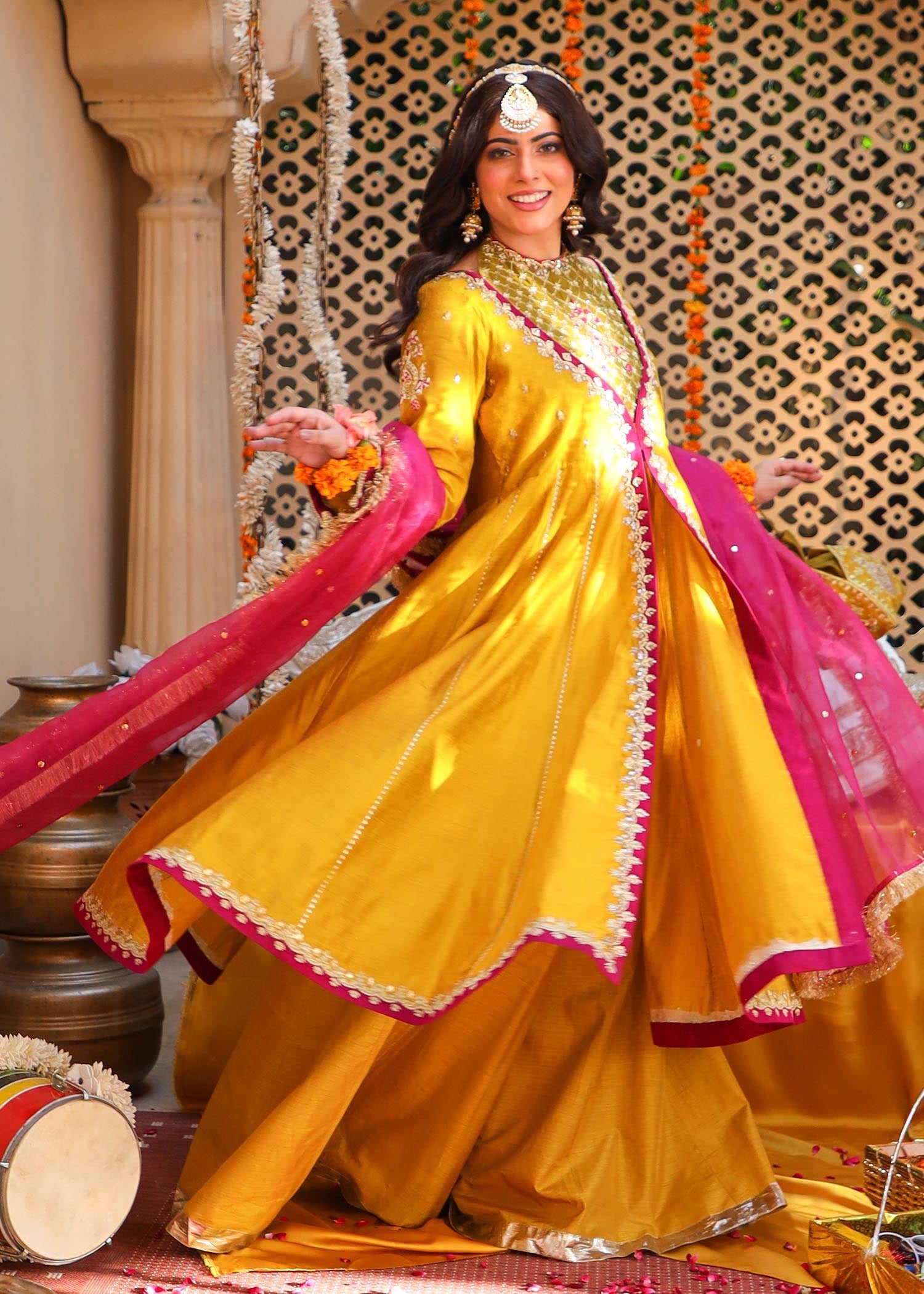 Shades By Abeeha Usman CHASHNI Women 3pcs