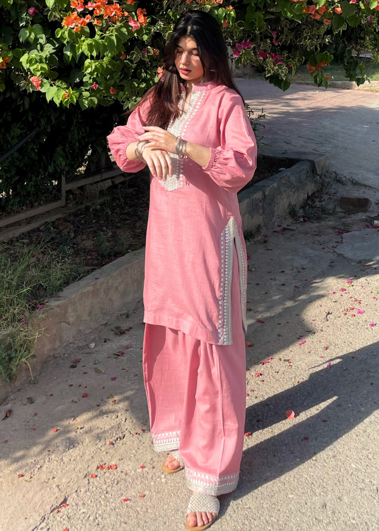 Haya'S Creation Embroidered Tea Pink Tarkashi Lawn with Farshi Shalwar Women 2pcs