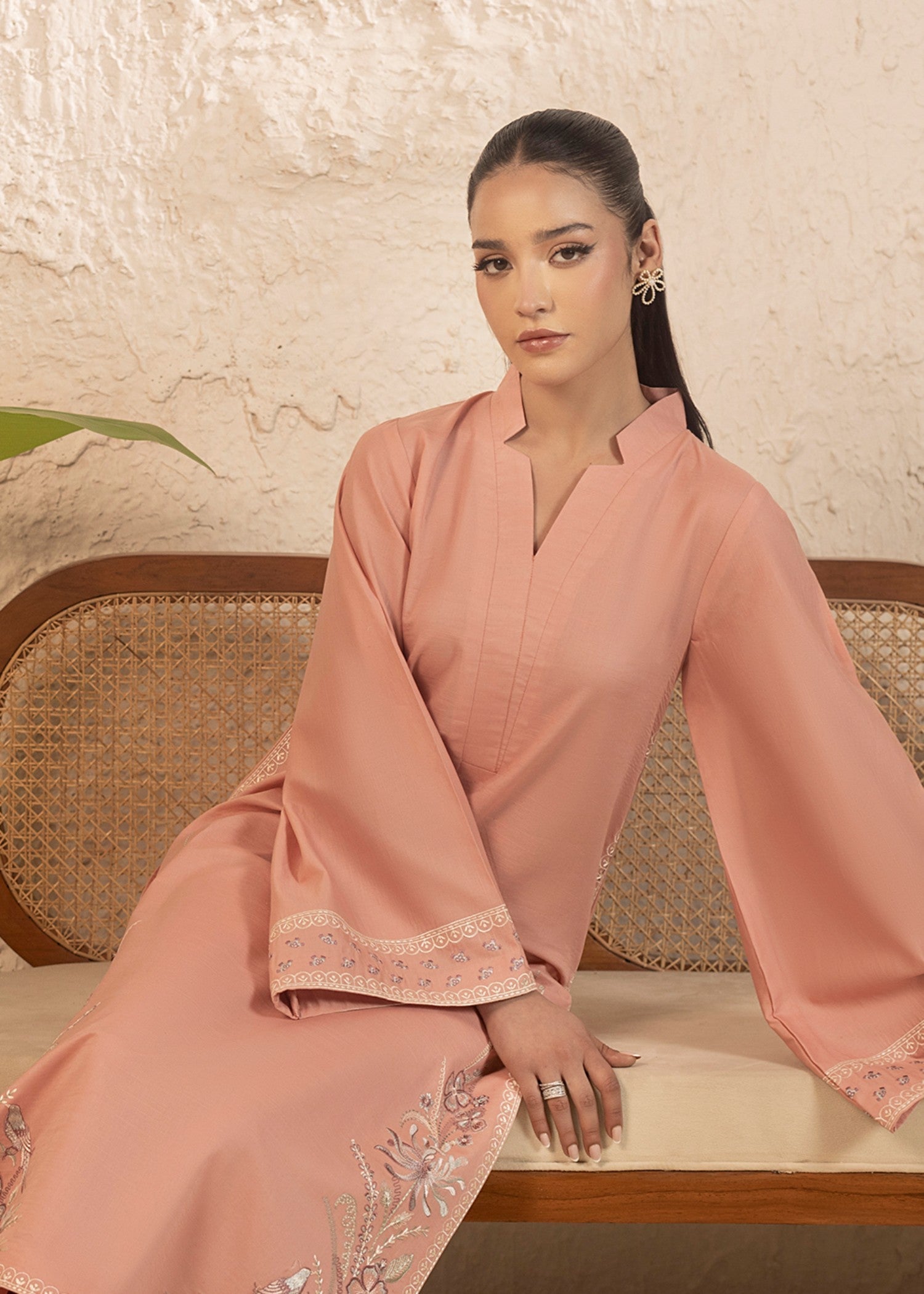 Cinq Apparel Salmon Women 2pcs