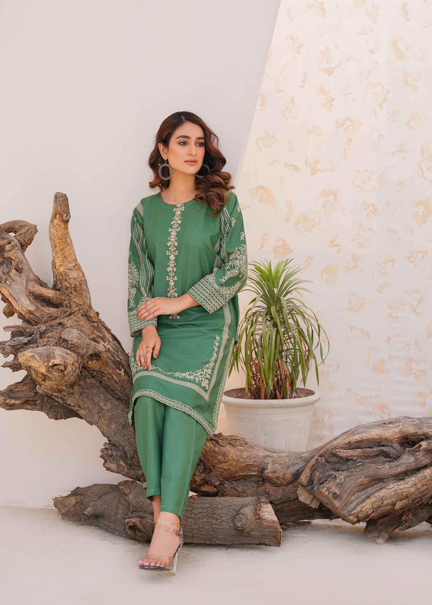 Rang Riwaj Adubi embroidered kurti set ready to wear Women 2pcs