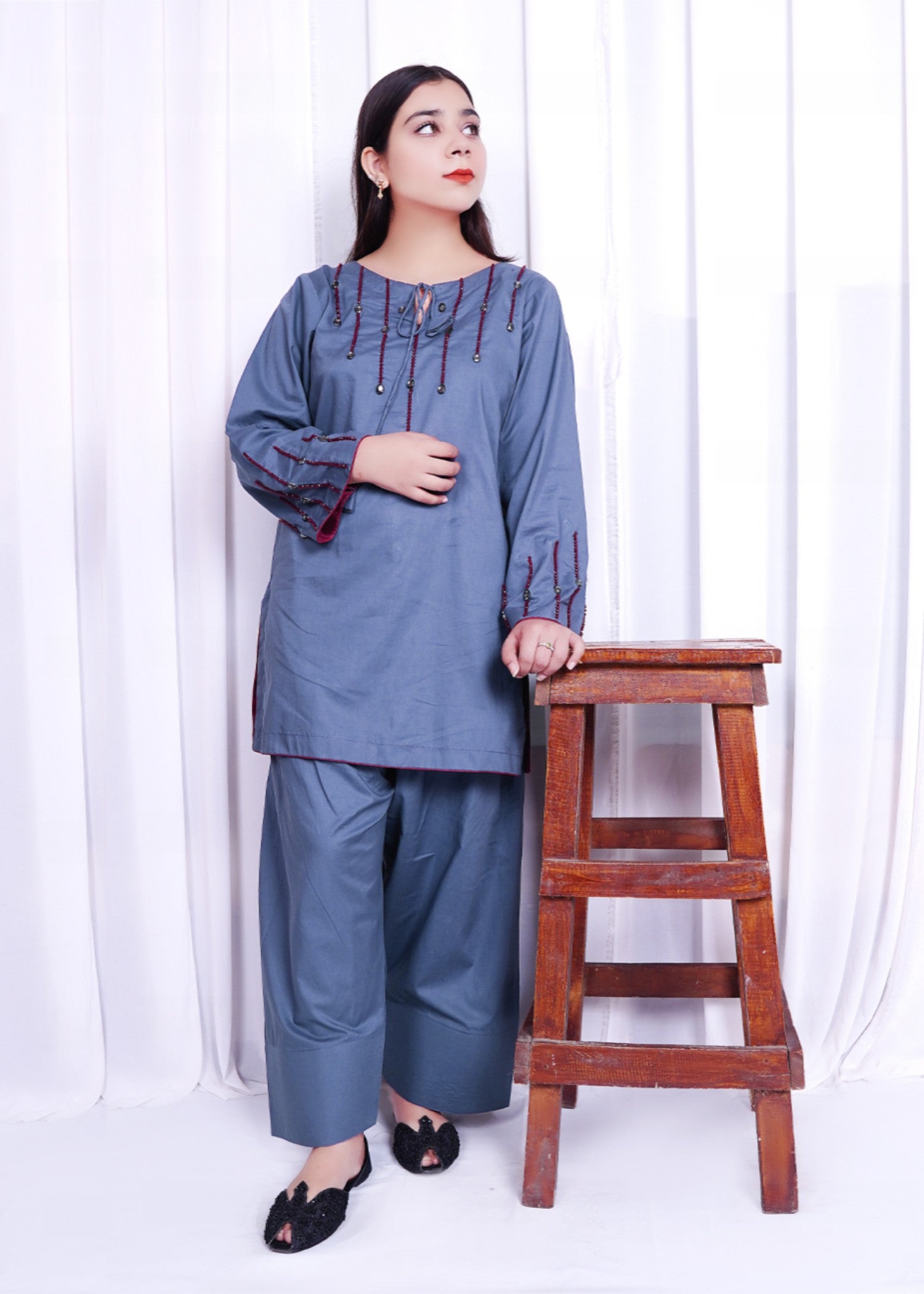 Pretbee Grey Handmade Stone Work Farshi Shalwar Set Women 2pcs