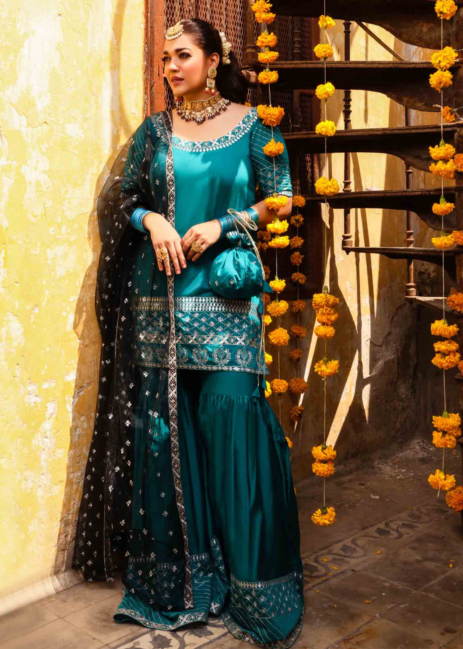 Anum Jung EMB 211 Women 4pcs