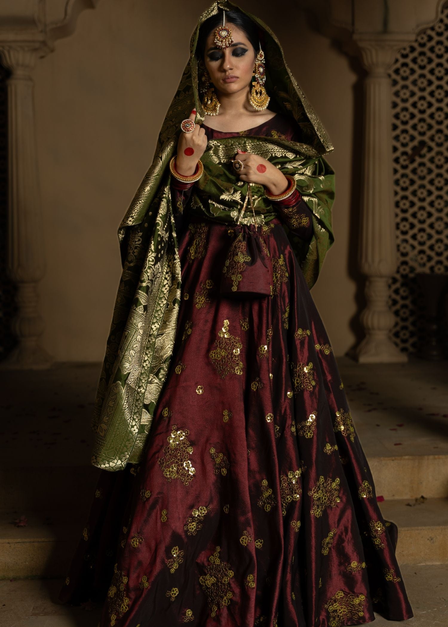 Tabassum Noor Bano Women 1pcs