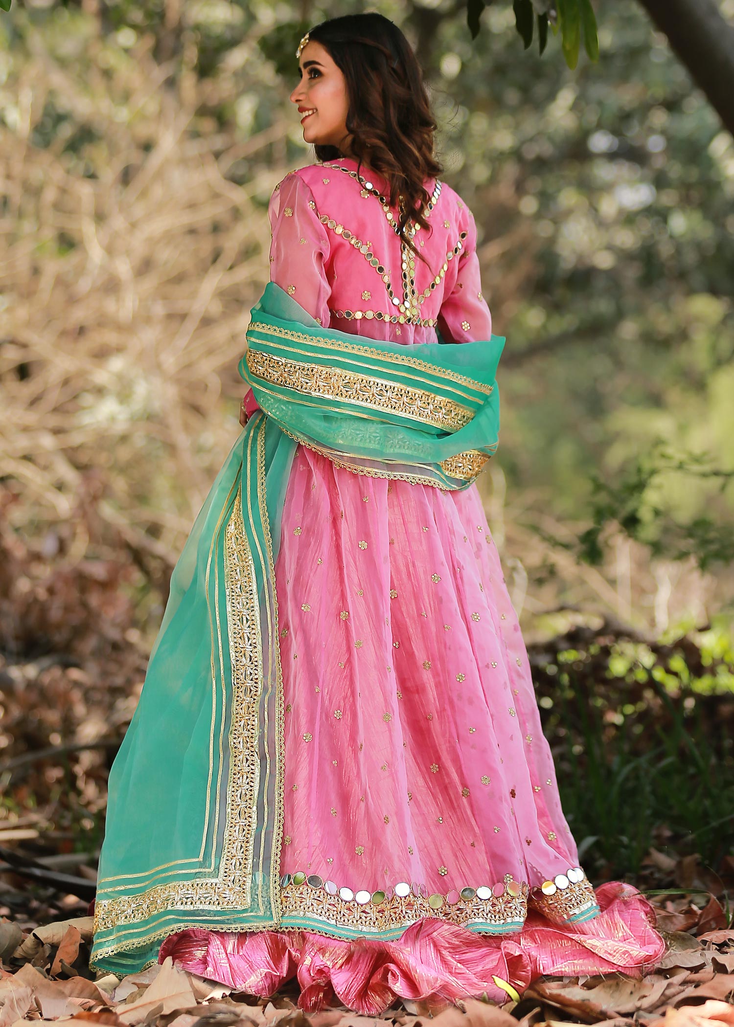 Zar Bahaar Bano Women 4pcs