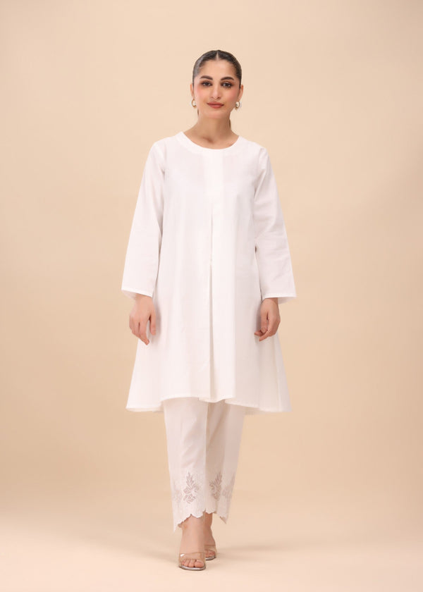 Mhw Classic White Pleated Women 1pcs