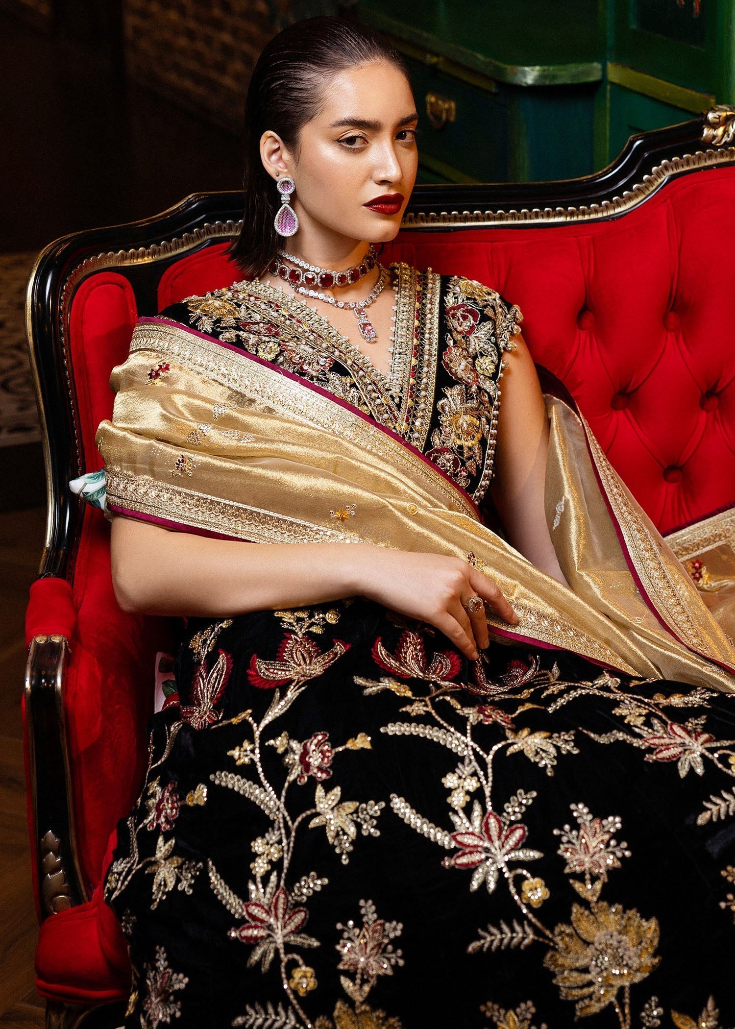 Mushq Whispers Of Yesterday MPD 04 Women 3pcs