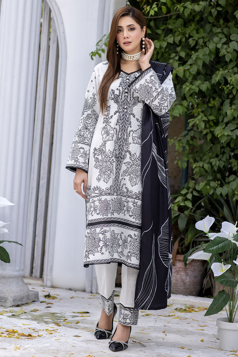 Madame Screen Printed Cotton Lawn Suit 7002 Women 3pcs