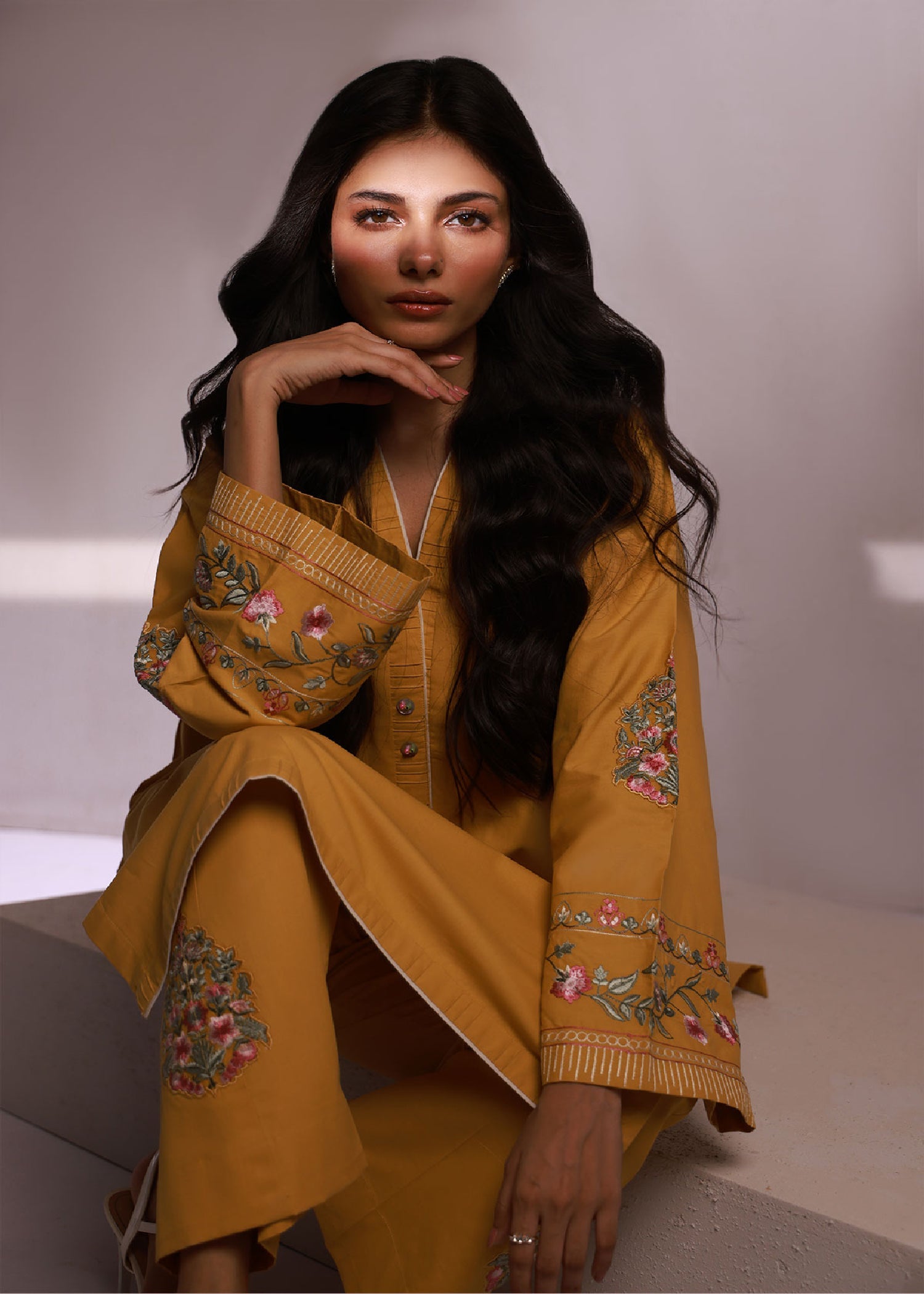 Kurta Corner Sheen Women 2pcs