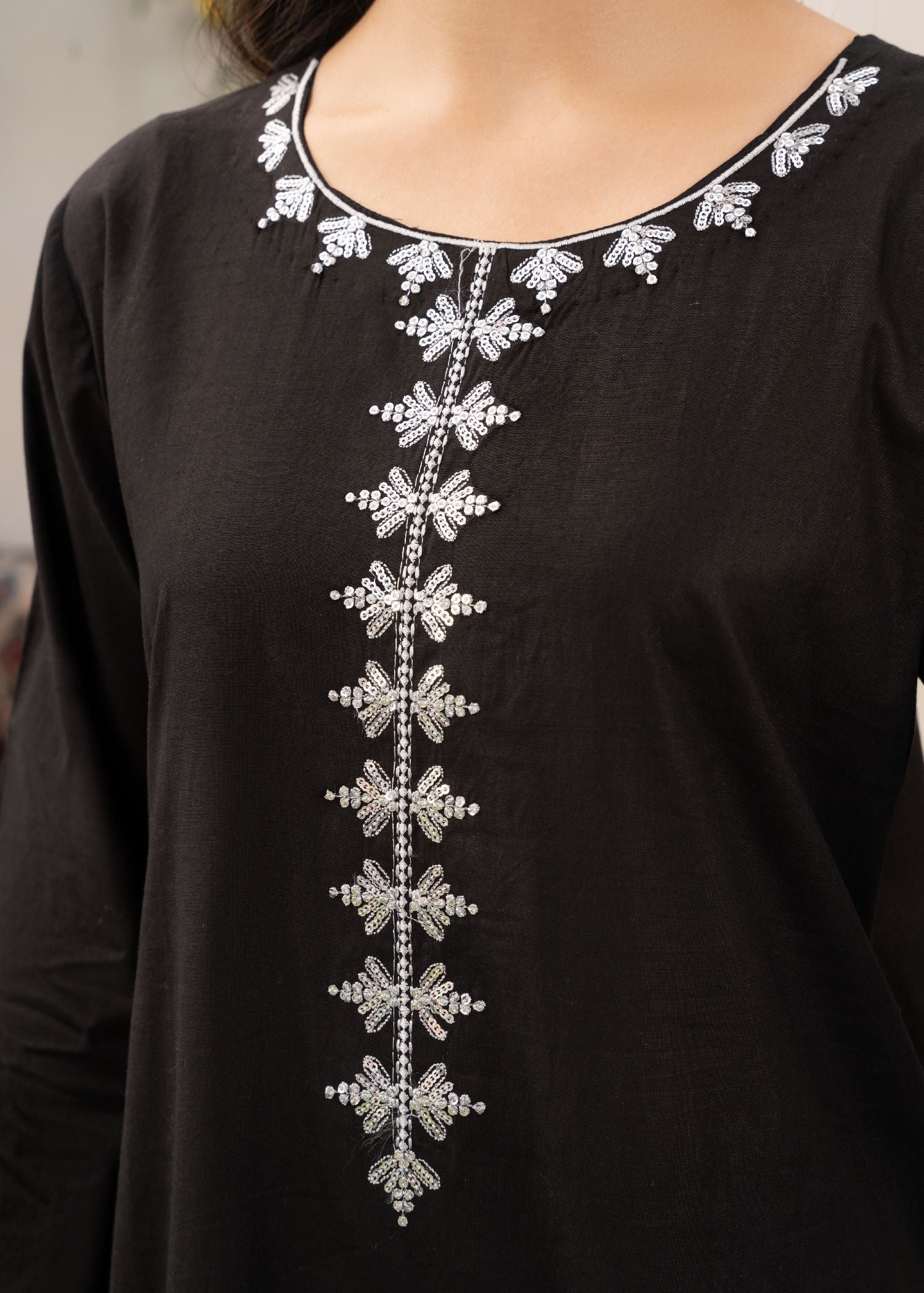 Sahibas By Mirza Rainfall (Black) Women 2pcs