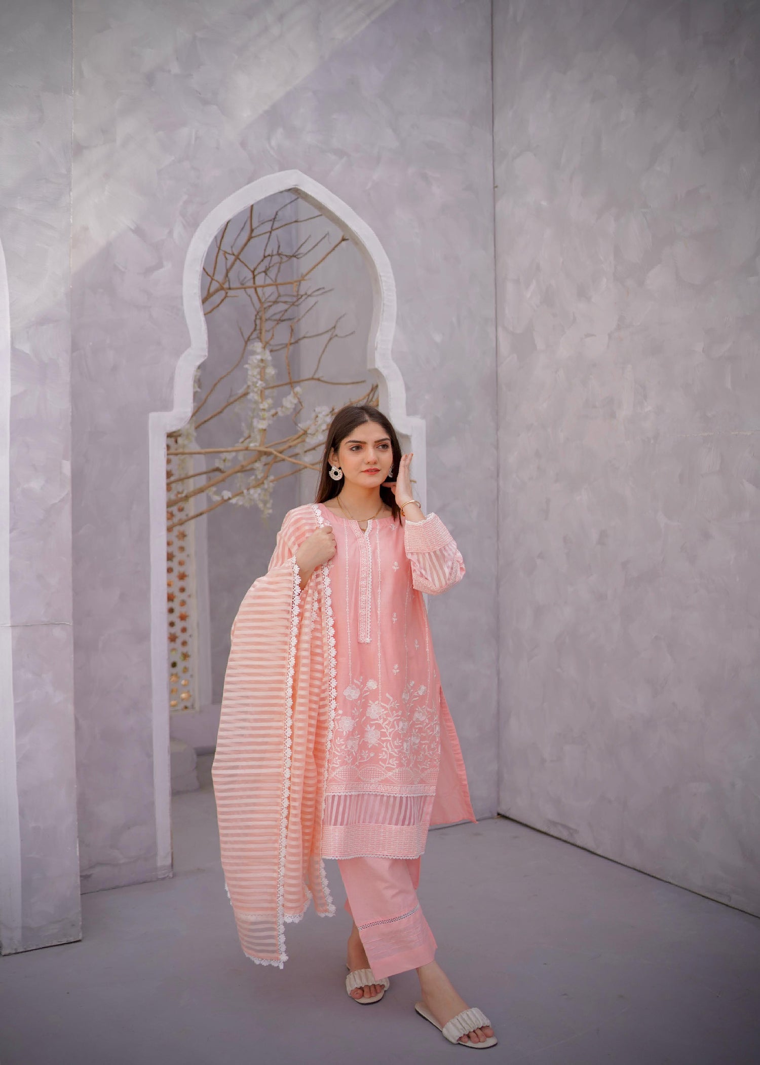 Mishkaat Clothing Paro Peach Women 3pcs