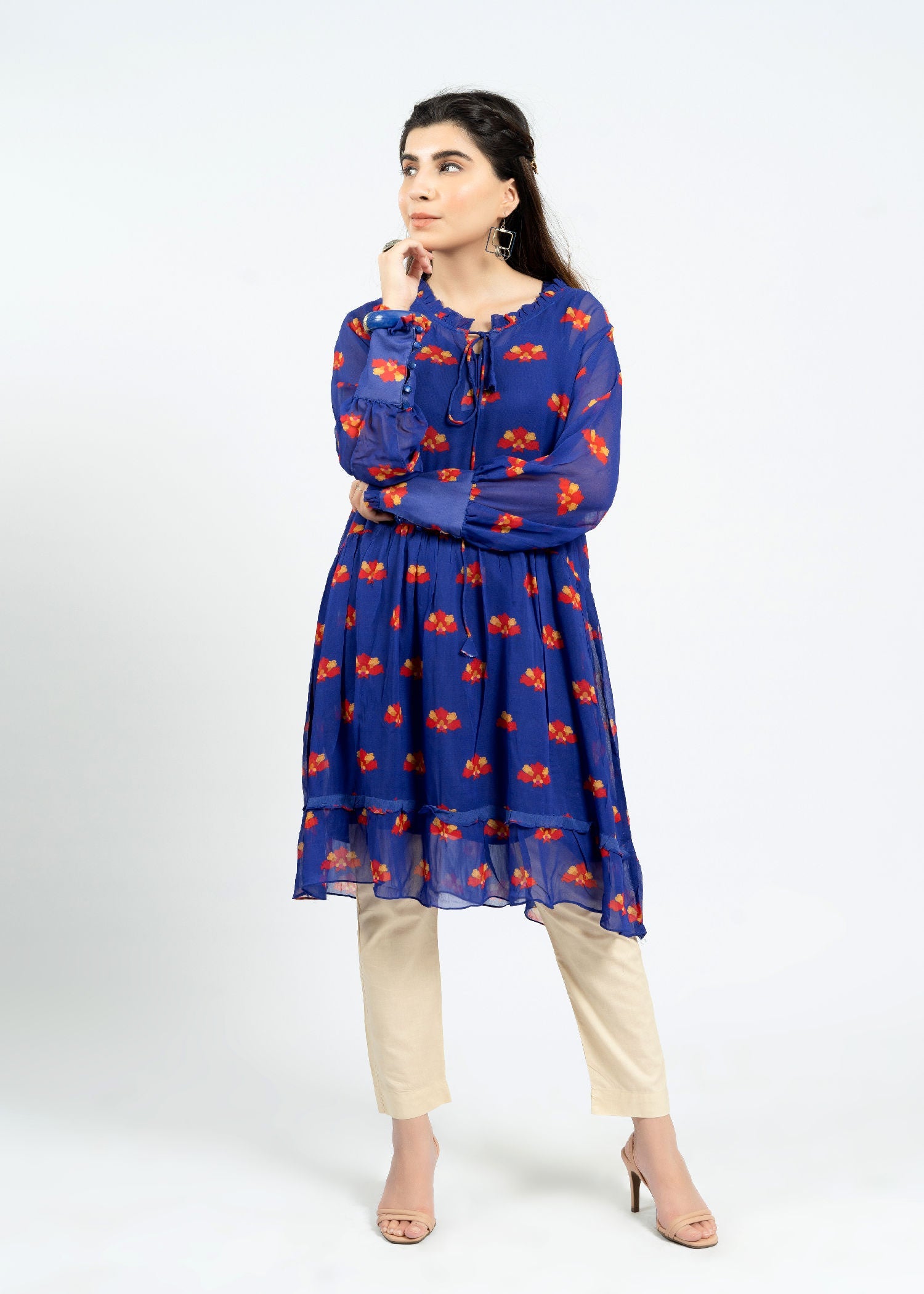 Khatepoesh San Esteban 4 Women 1pcs