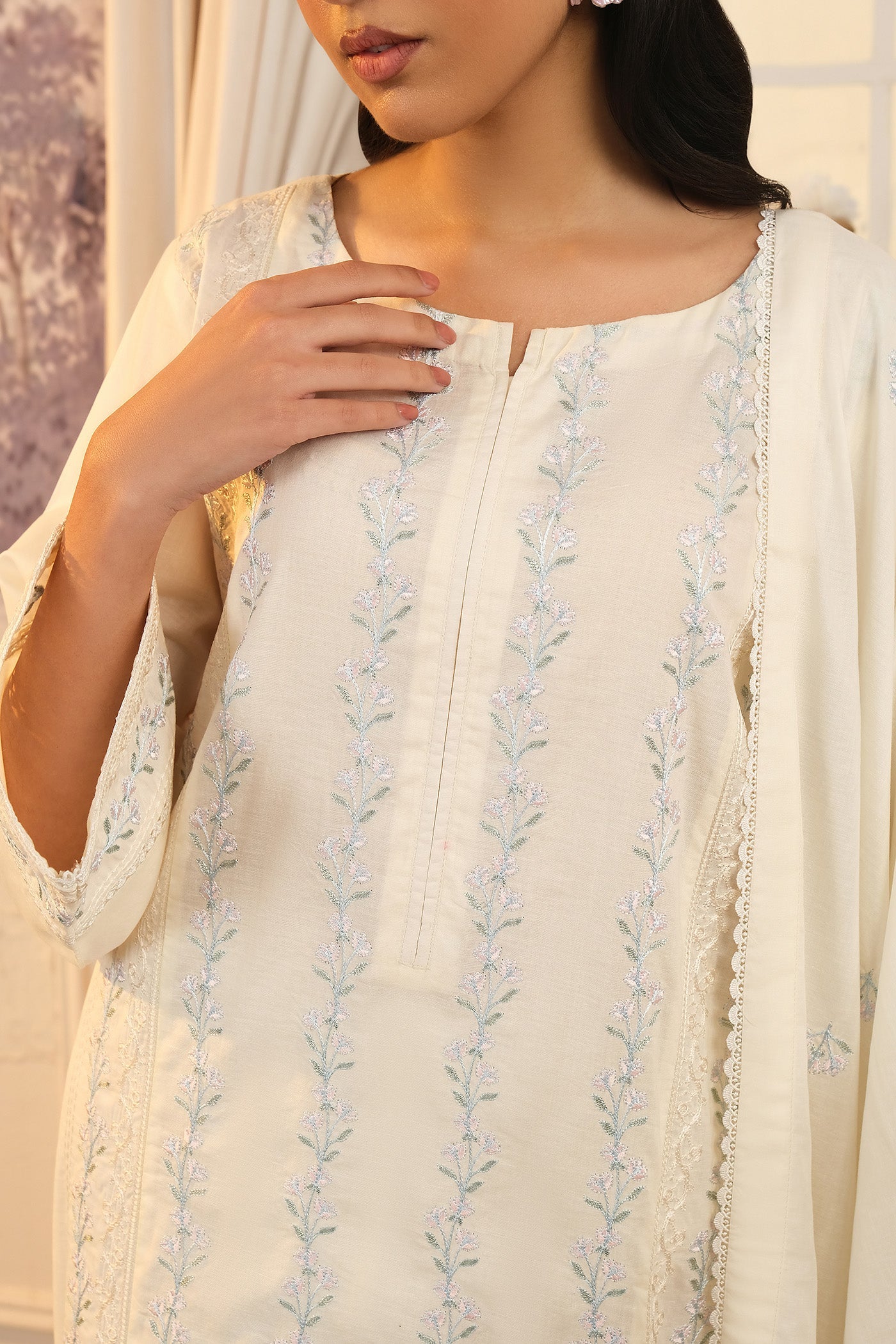 Buzzazi Off White Embroidered Suit Women 3pcs