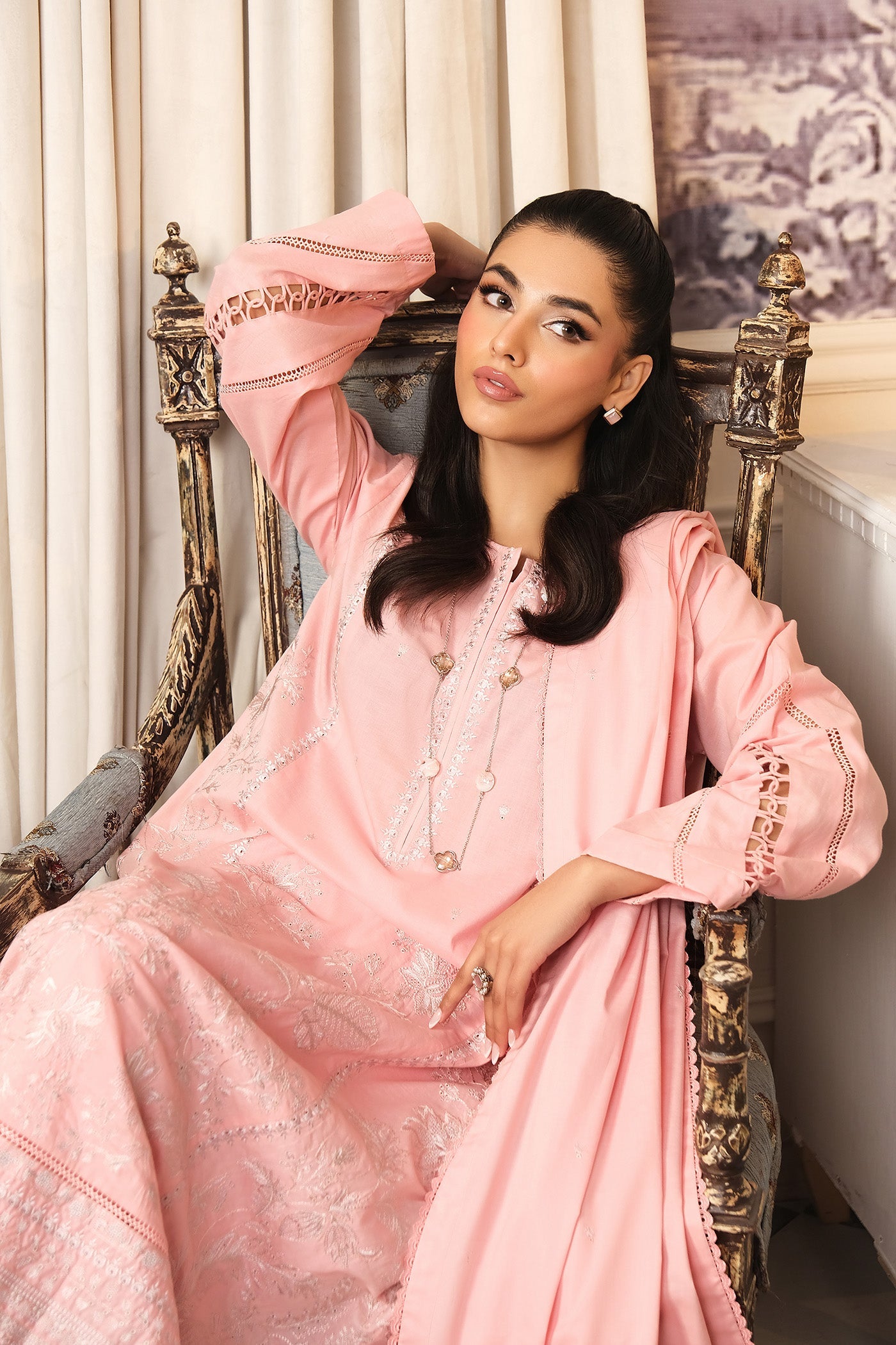 Buzzazi Pink Embroidered Suit Women 3pcs