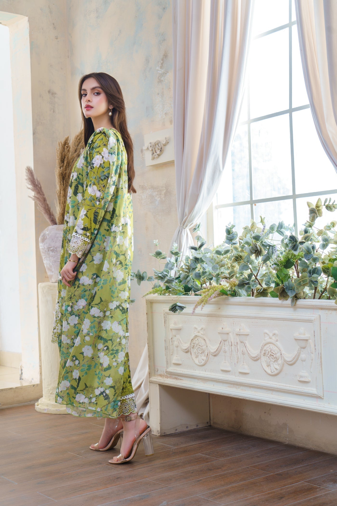 Kiara Pret Celestial Elegance Women 3pcs