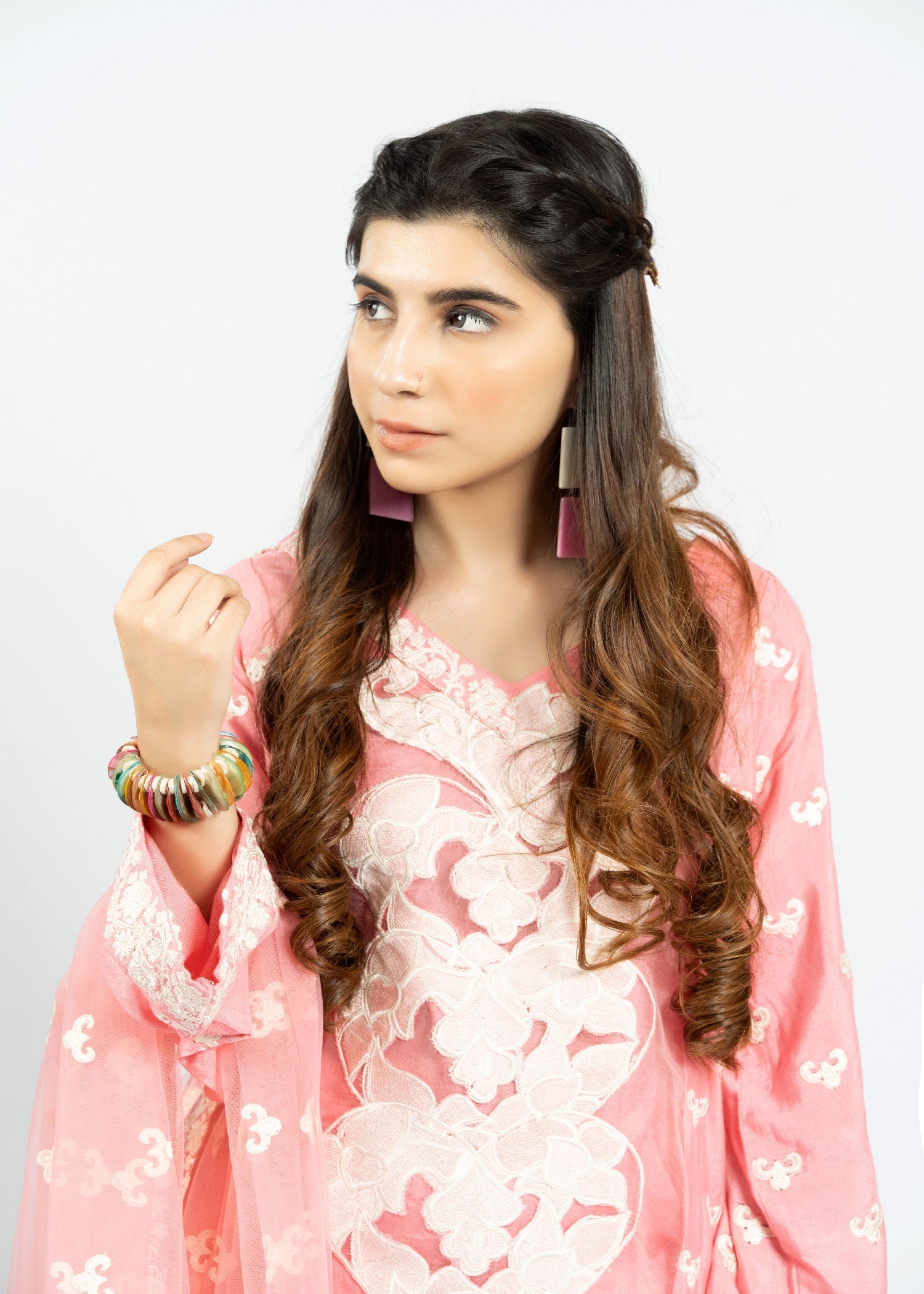 Khatepoesh Al Ashir 2 Women 4pcs