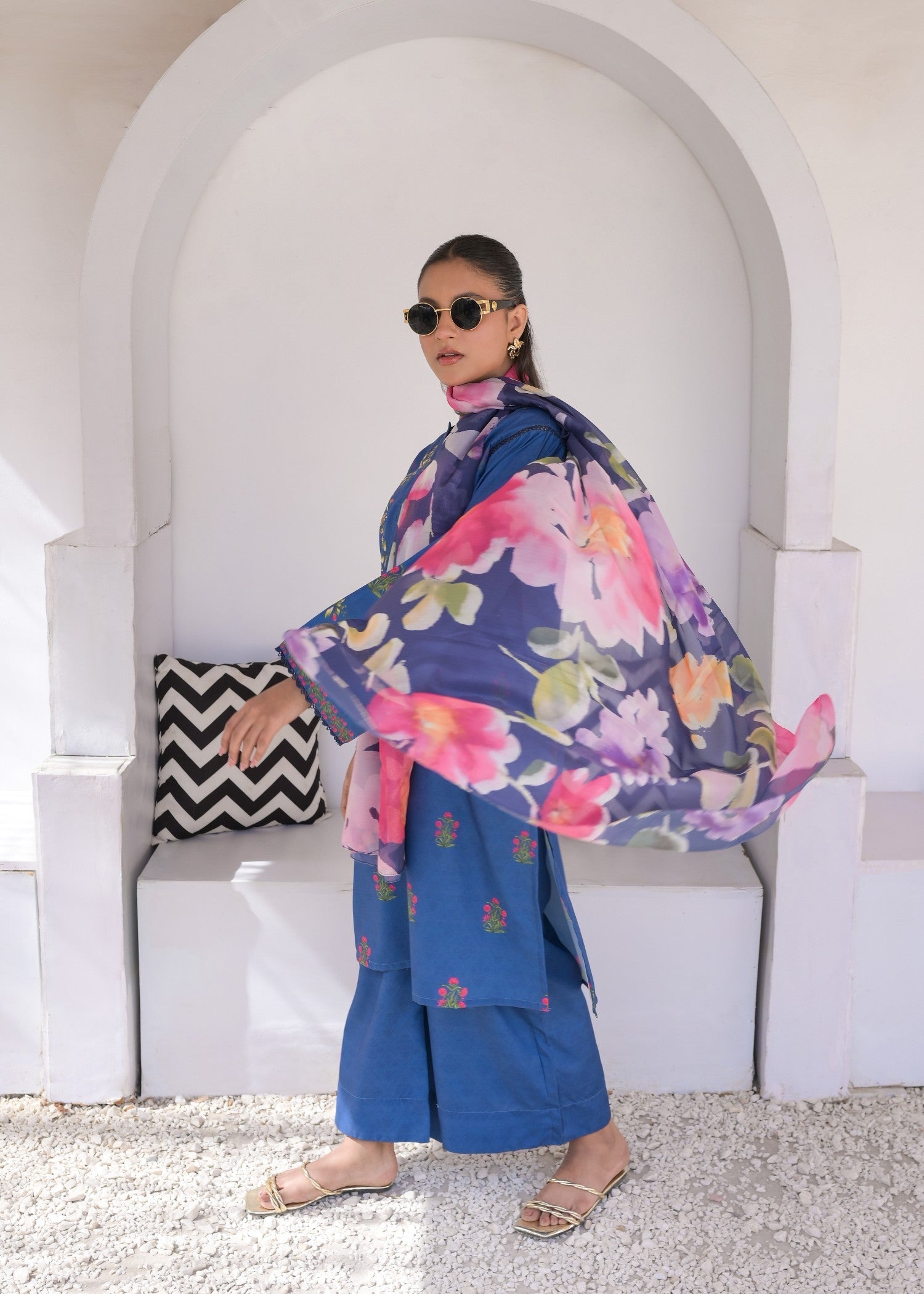 The Affordable Designer Sapphire Bloom Women 3pcs