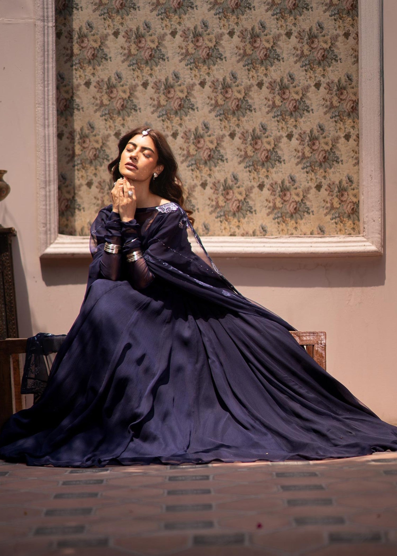 Tabassum Roshanara Begum Women 2pcs