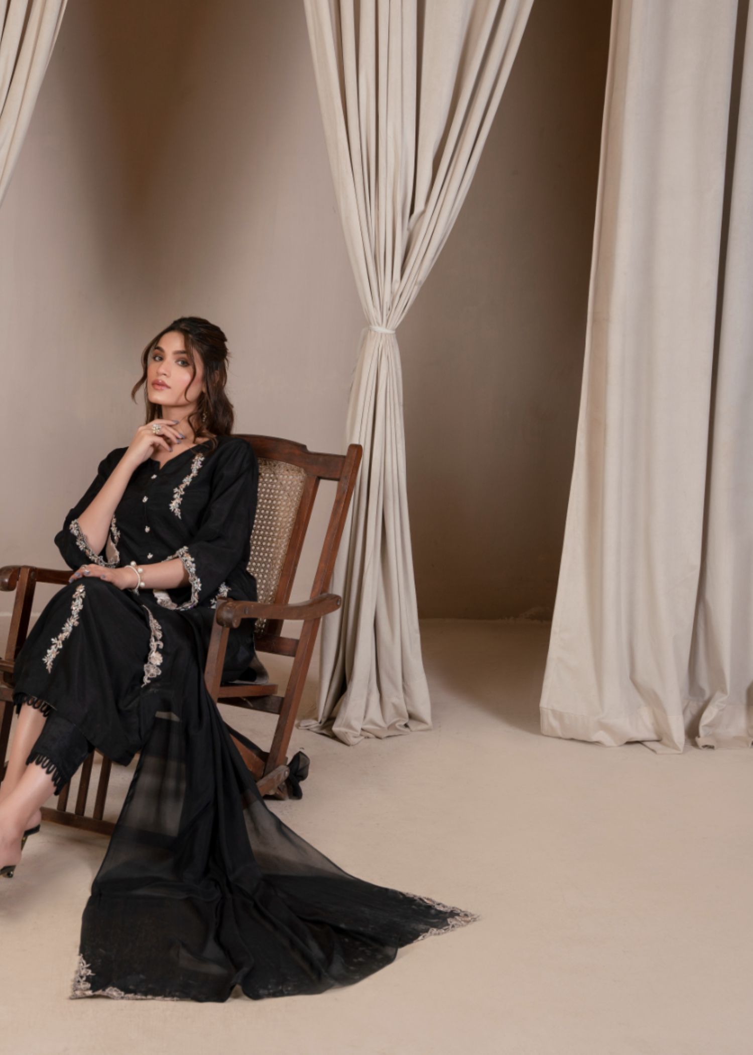 Hadia Batool Leena Women 3pcs