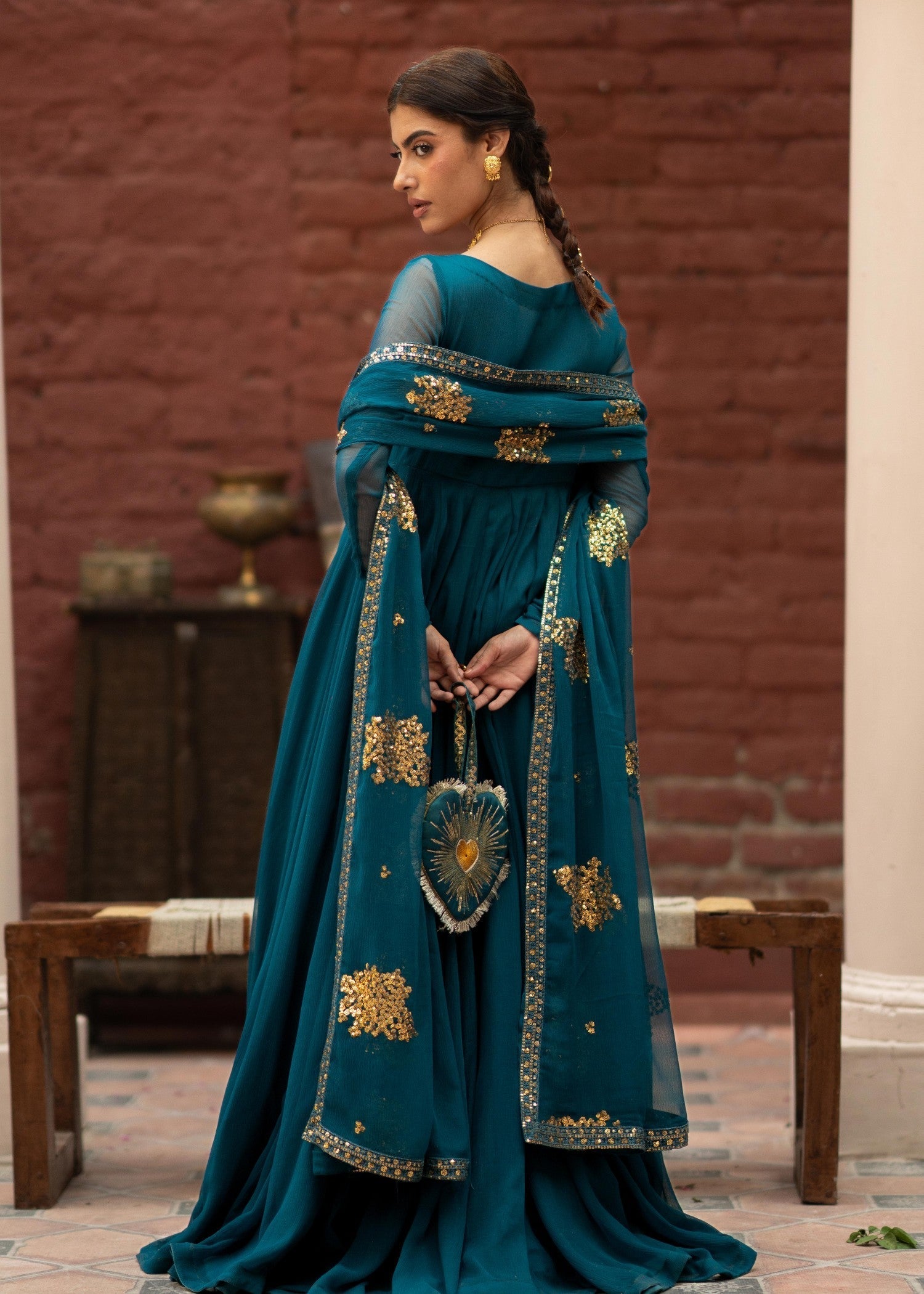 Tabassum Mariam uz Zamani Women 2pcs