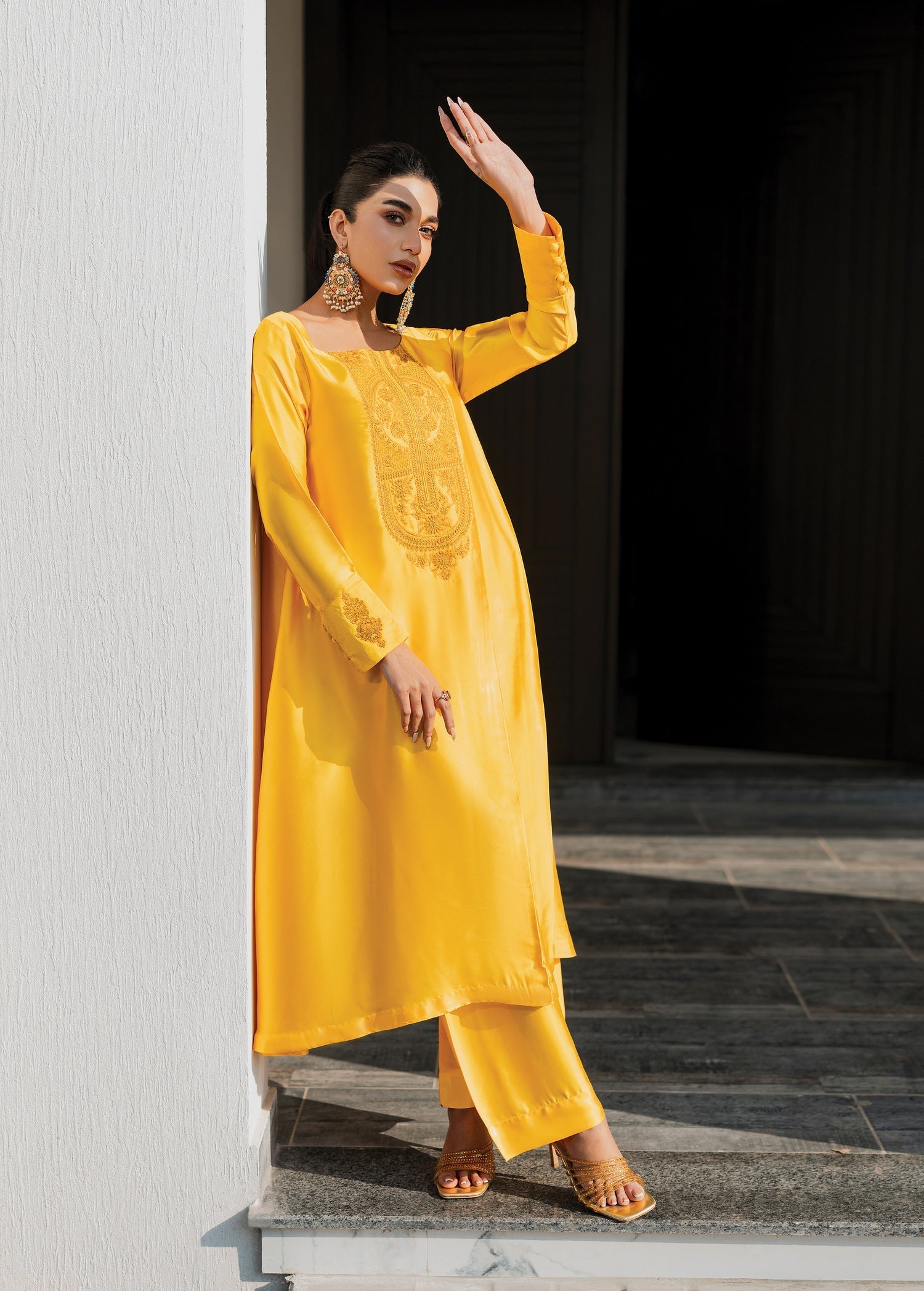 Ghonche Daffodil Women 2pcs