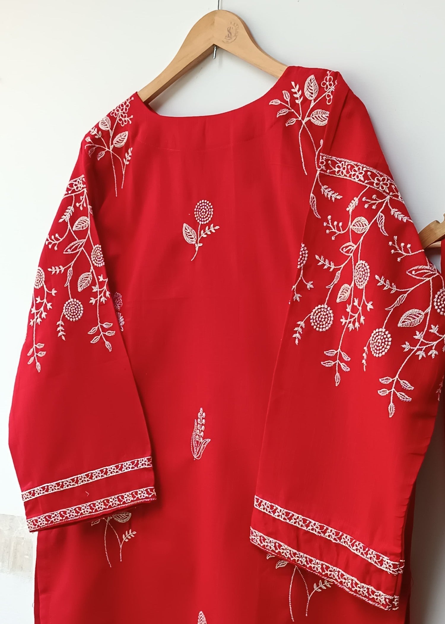 Lubana Store AAIMA RED Women 2pcs