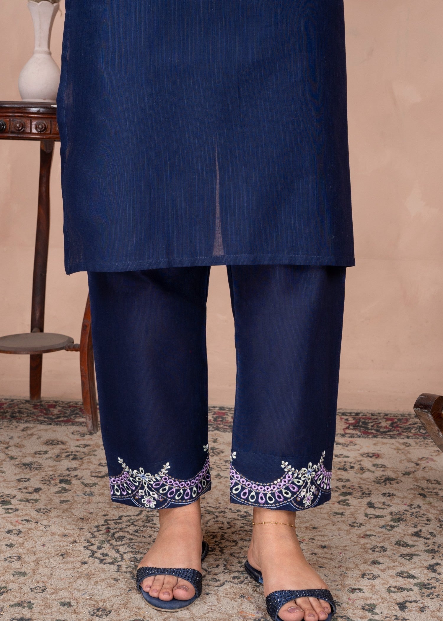 Abeera Casual Chic – Embroidered Cotton with Double Pocket Shirt (Art No. AB 074) Women 2pcs