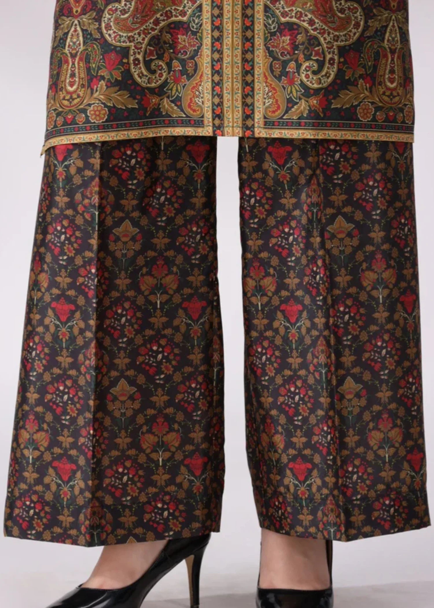 Mohagni CRP 03 STITCHED Women 2pcs