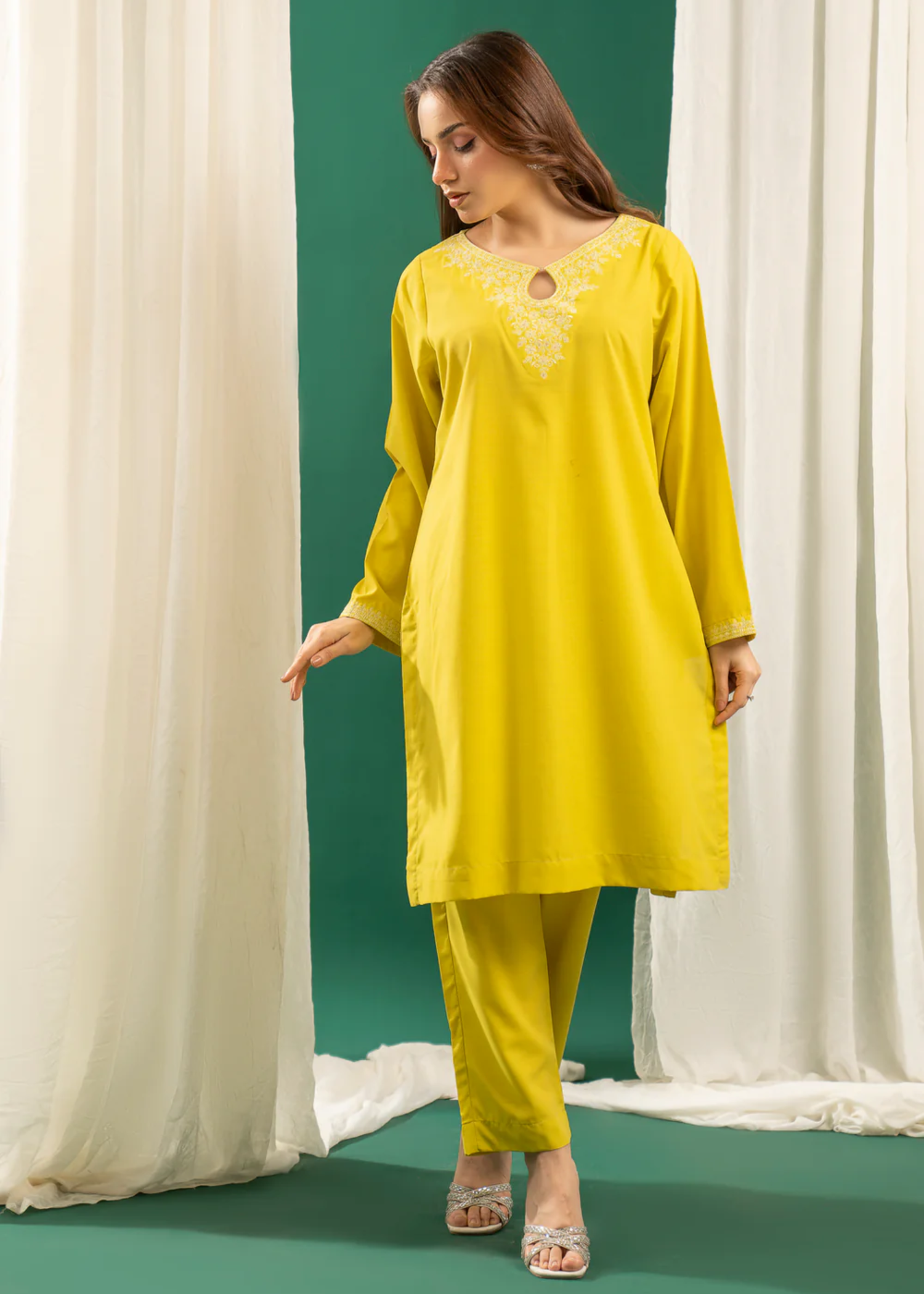 Zouj YELLOW EMBROIDERED SET Women 2pcs