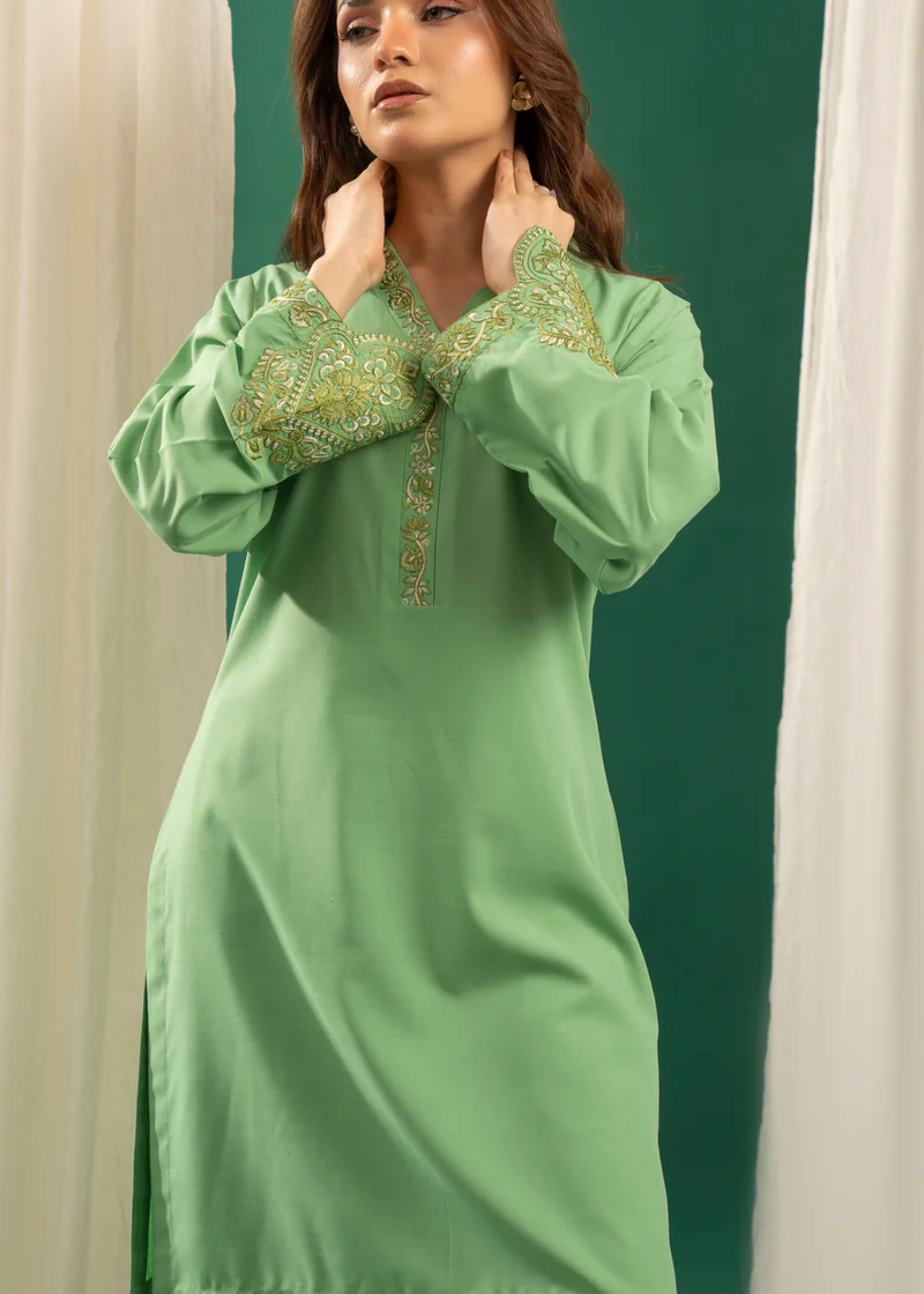 Zouj GREEN EMBROIDERED SET Women 2pcs