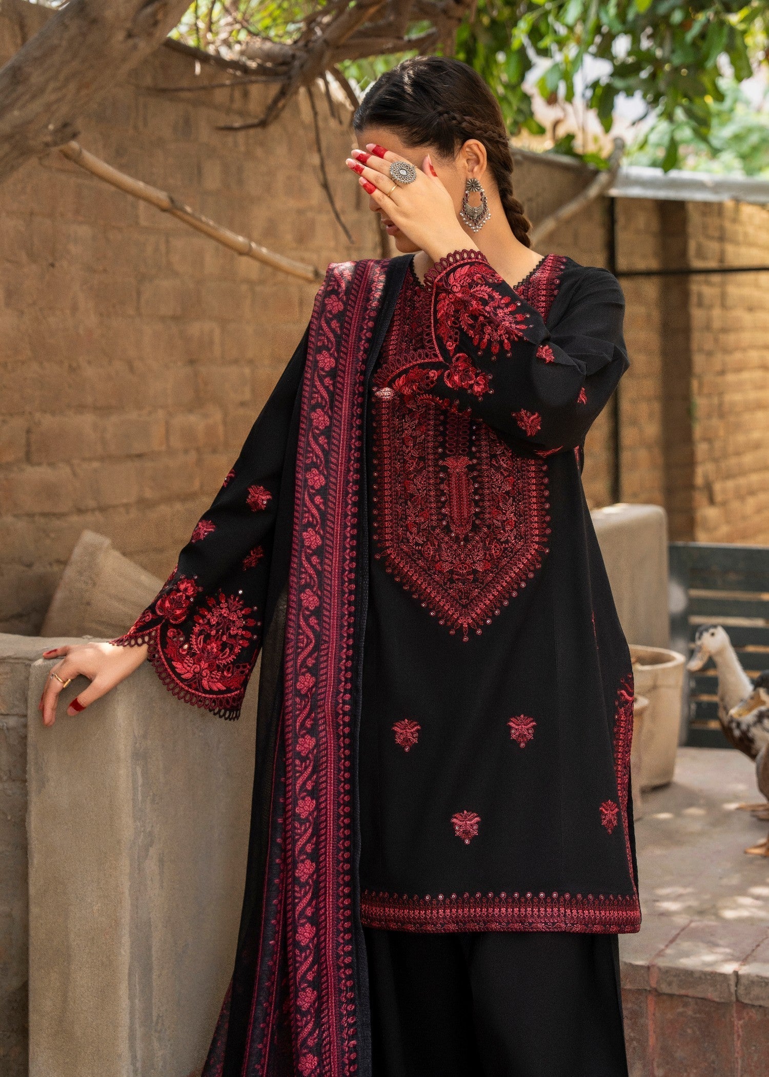 Casual Lite Cotton Emb Suit 04 Women 3pcs