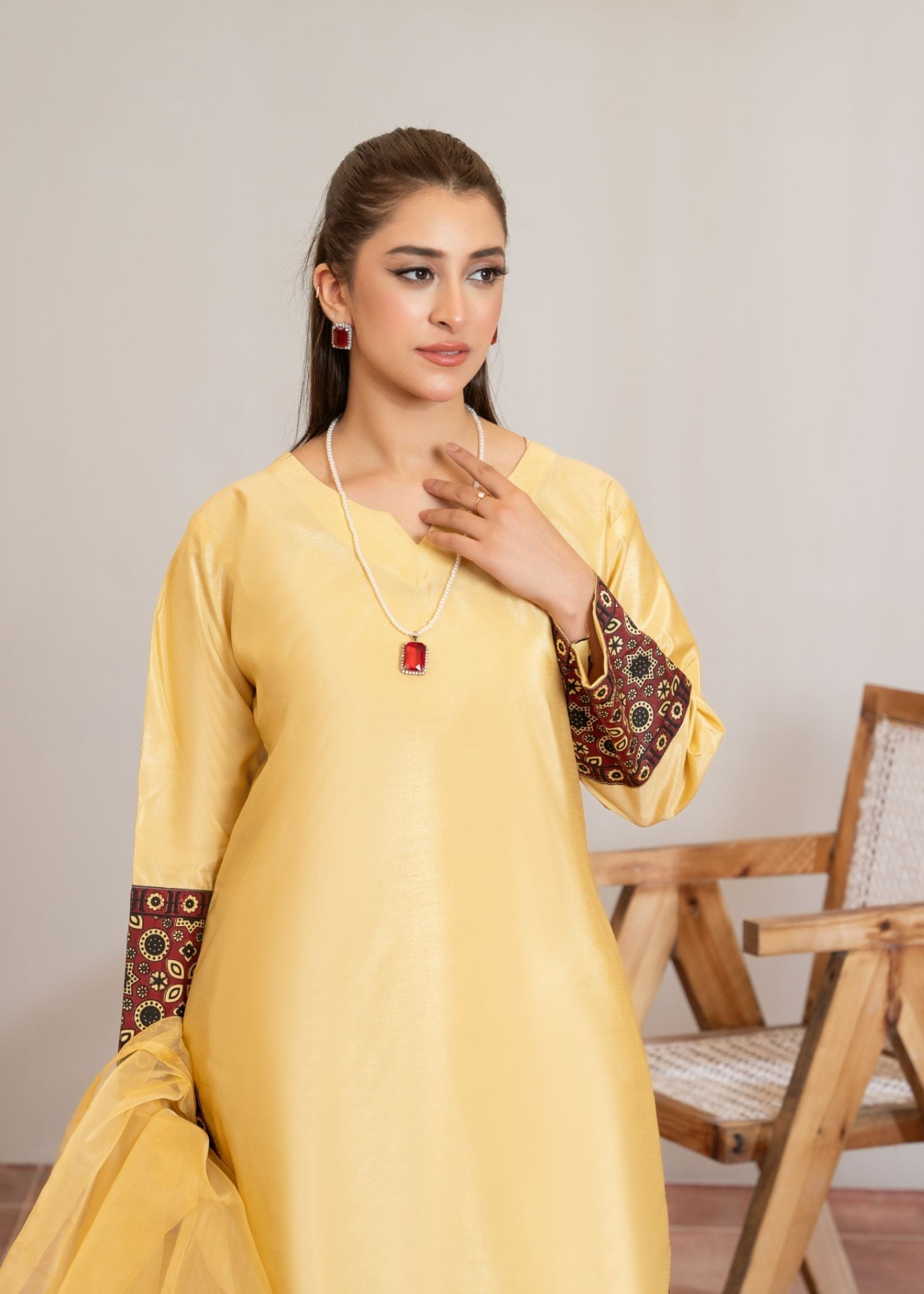 Momin Online Farshi shalwar 526 Women 3pcs