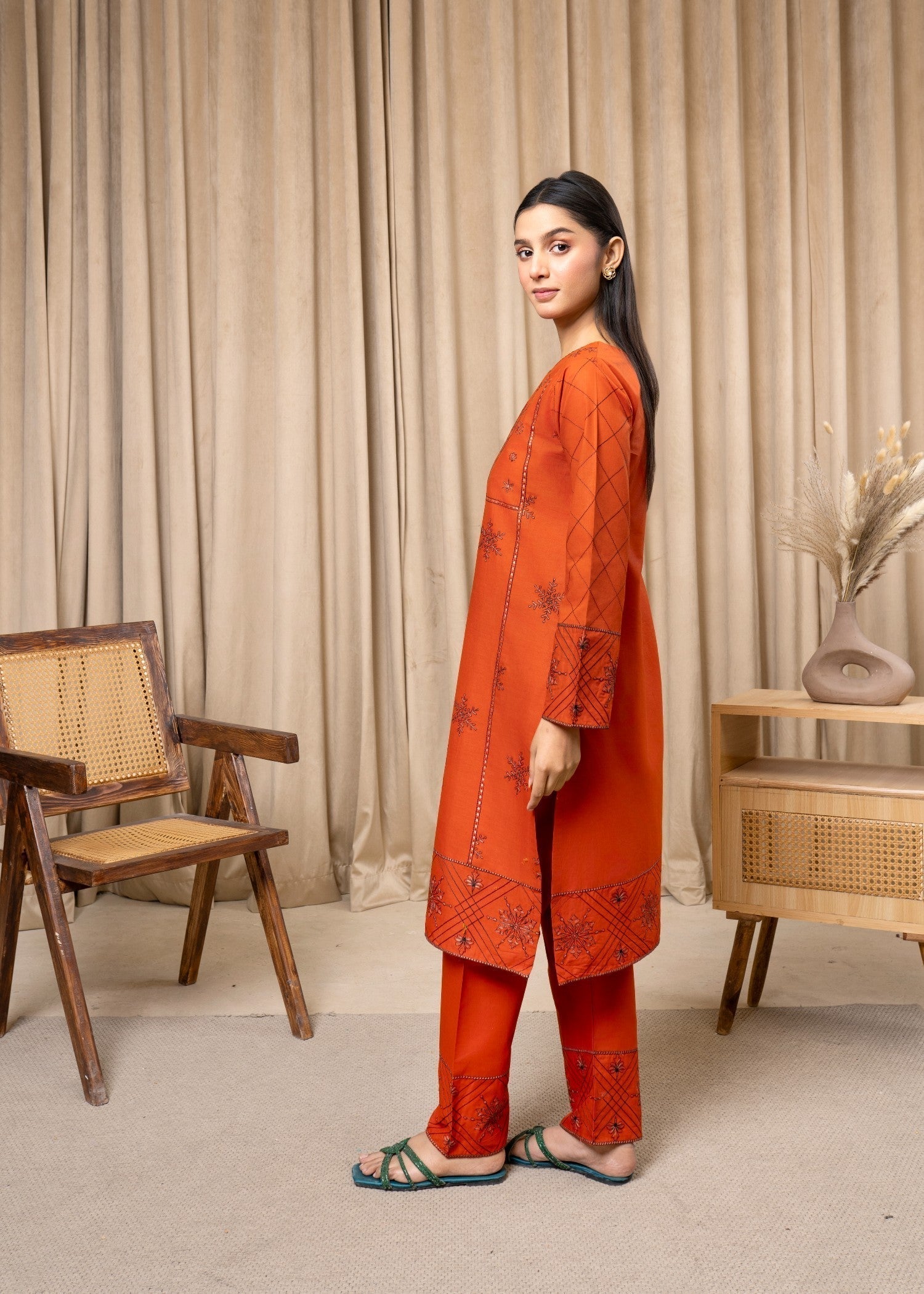 Zoya&Zafar Remnant Women 2pcs