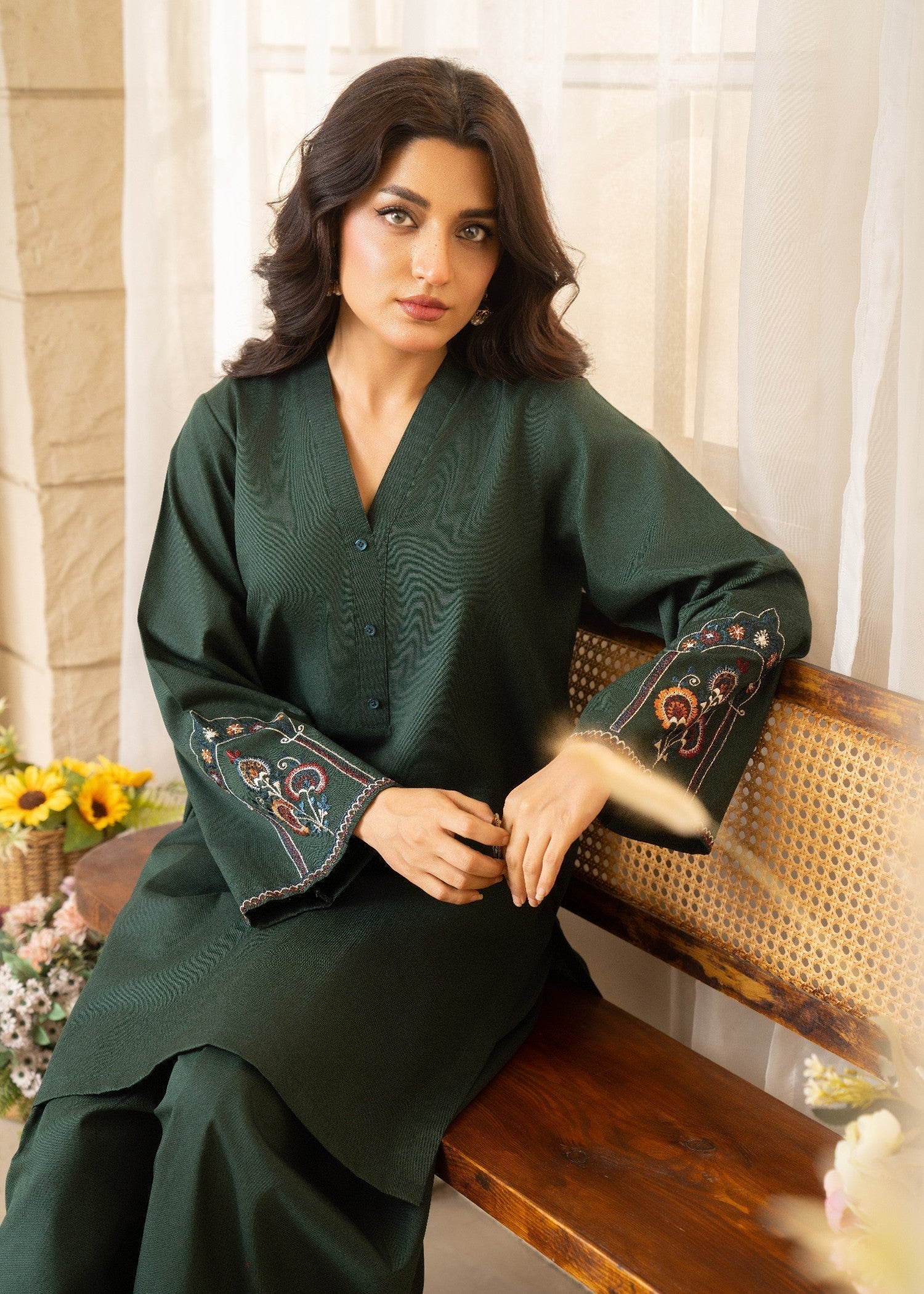 Aks-e-Jahan ESMERA Women 2pcs