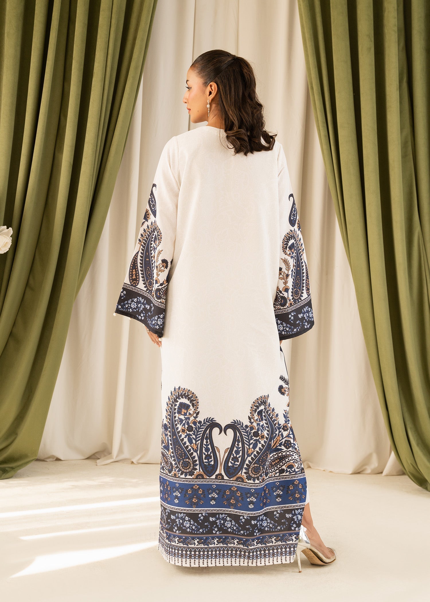 Allure By Ih LEO Women 2pcs