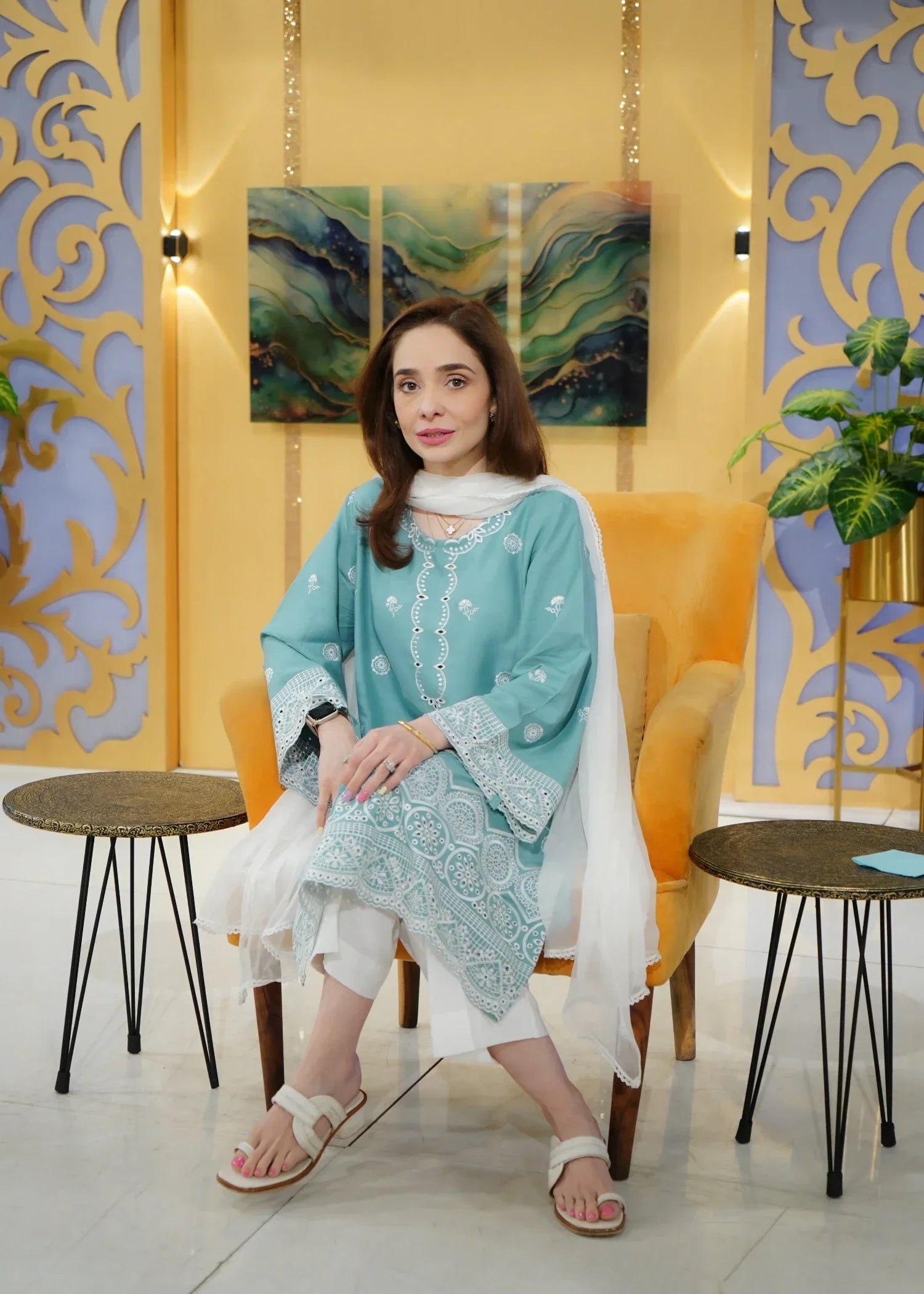 Urban Cut Cotton Dobby Chikankaari Embroidered Suit Women 2pcs