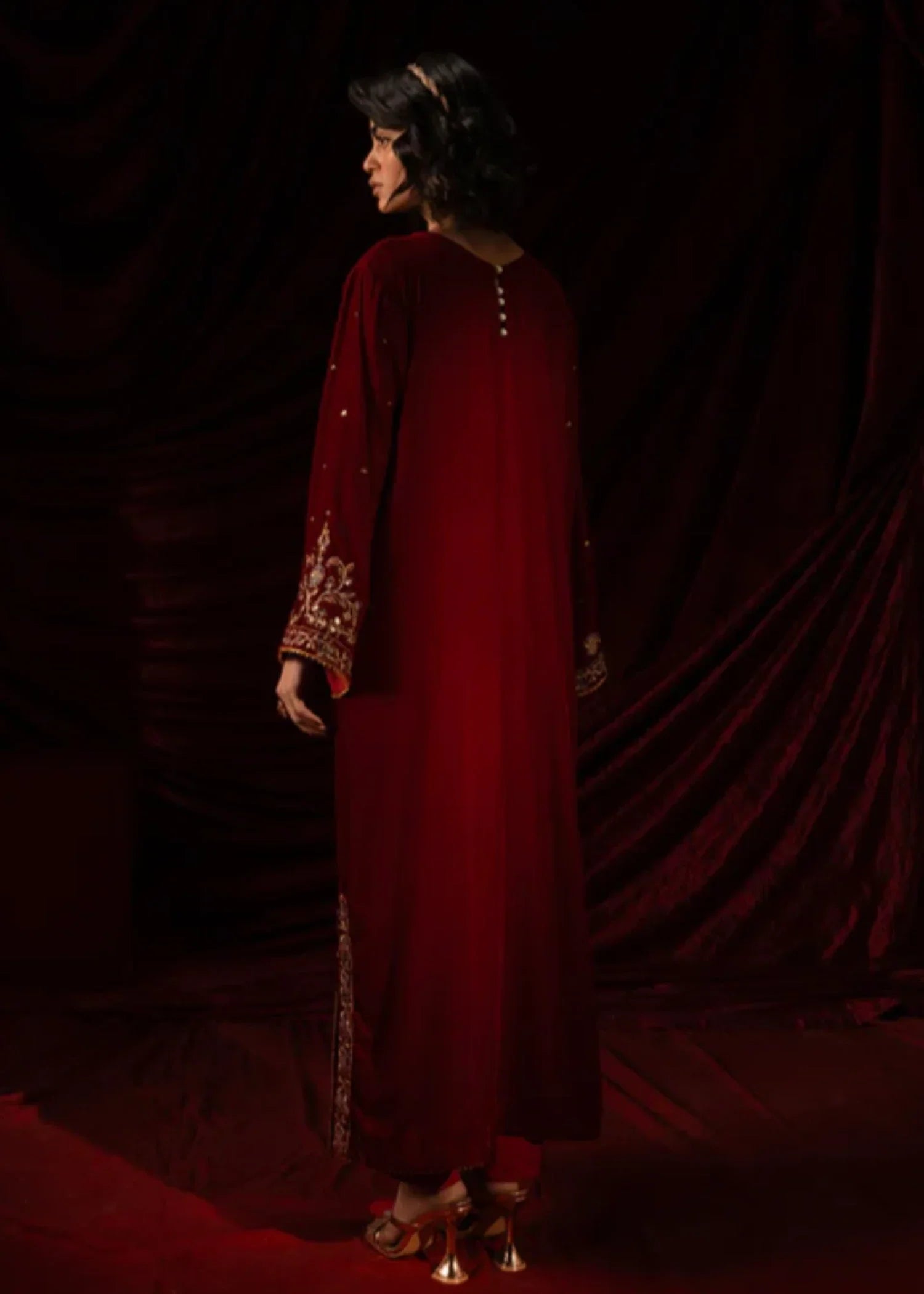 Kross Kulture 1427 VELVET LONG SHIRT Women 1pcs