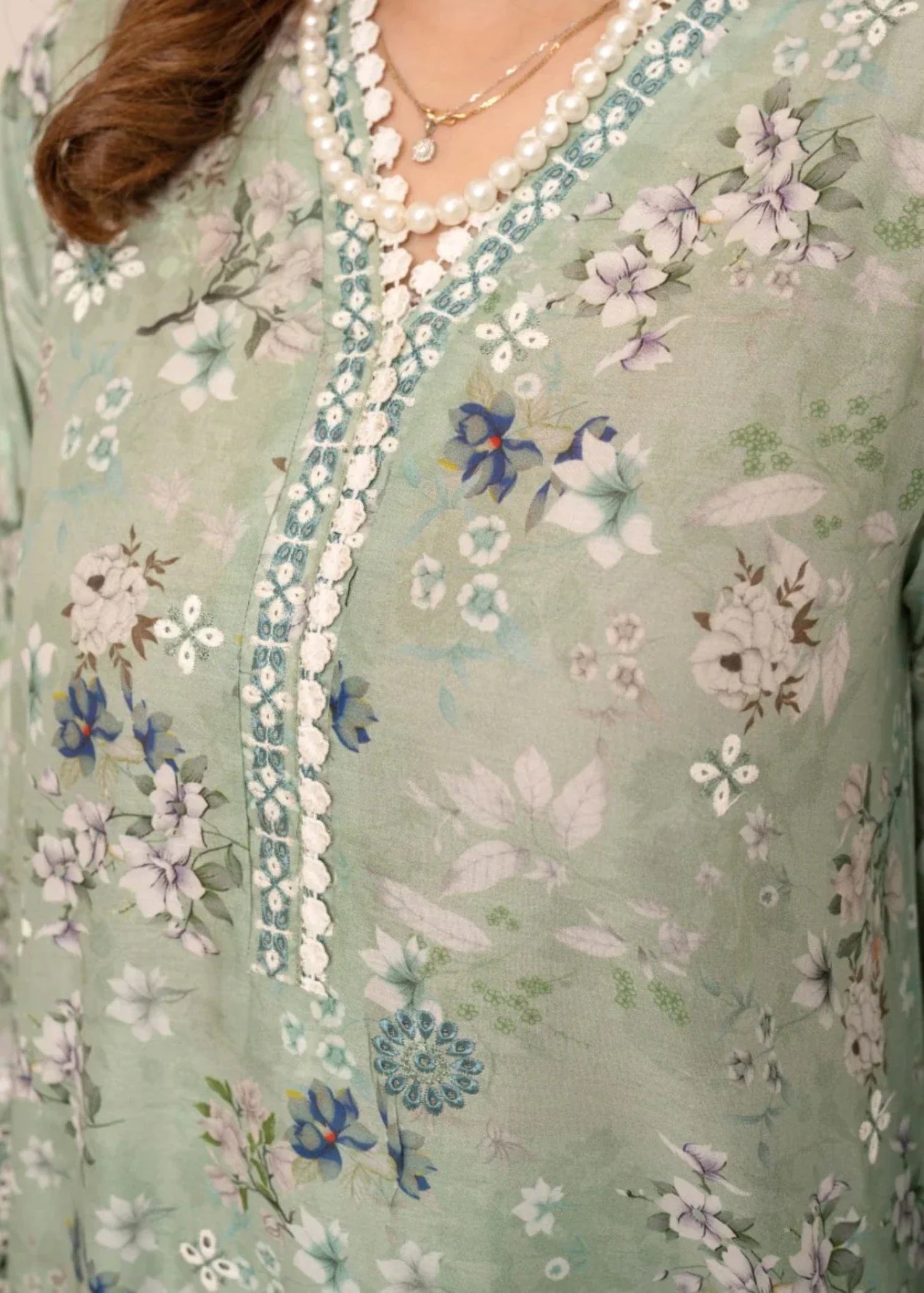 Humna & Momina Luxe Printed Lawn Outfit MOSS GREEN Women 3pcs