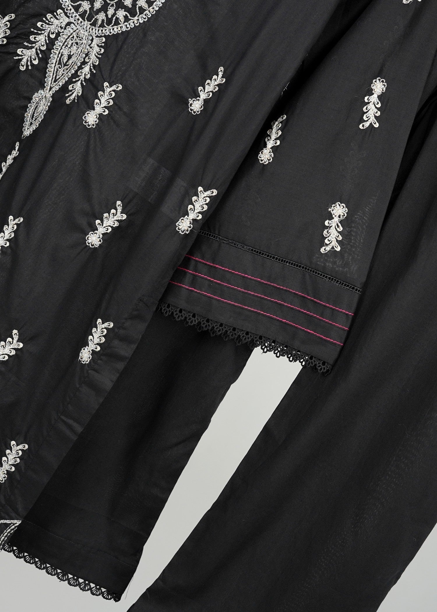 6teen S52 BLACK SILVER EMBROIDERED Women 3pcs