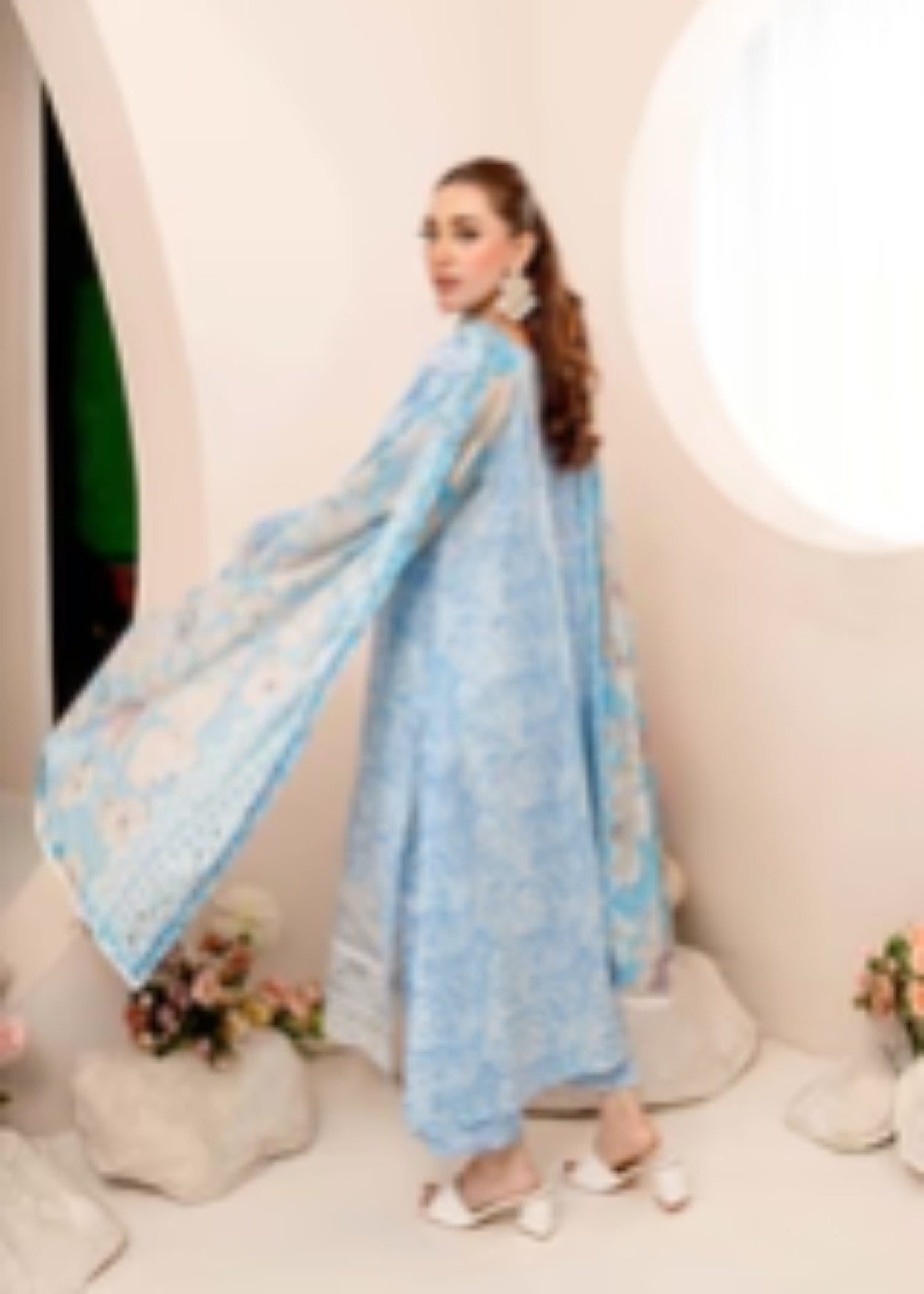 Humna & Momina EMBROIDERED PRINTED LAWN SUIT (Sky Blue) Women 3pcs