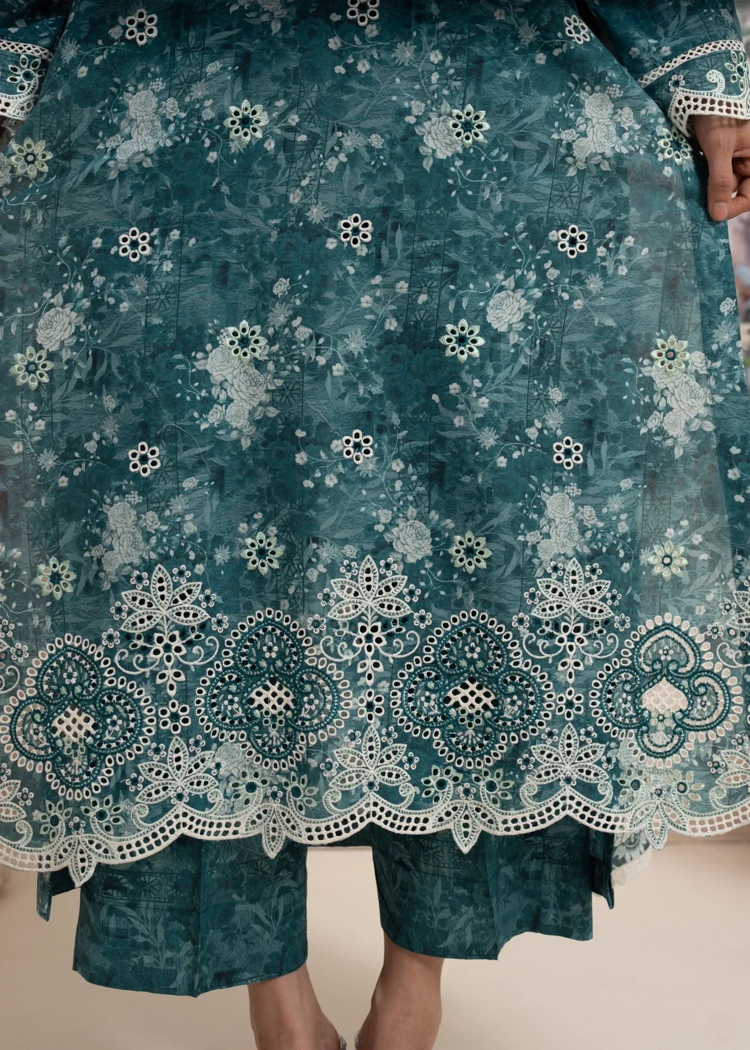 Humna & Momina EMBROIDERED PRINTED LAWN SUIT (Dark Cyan) Women 3pcs