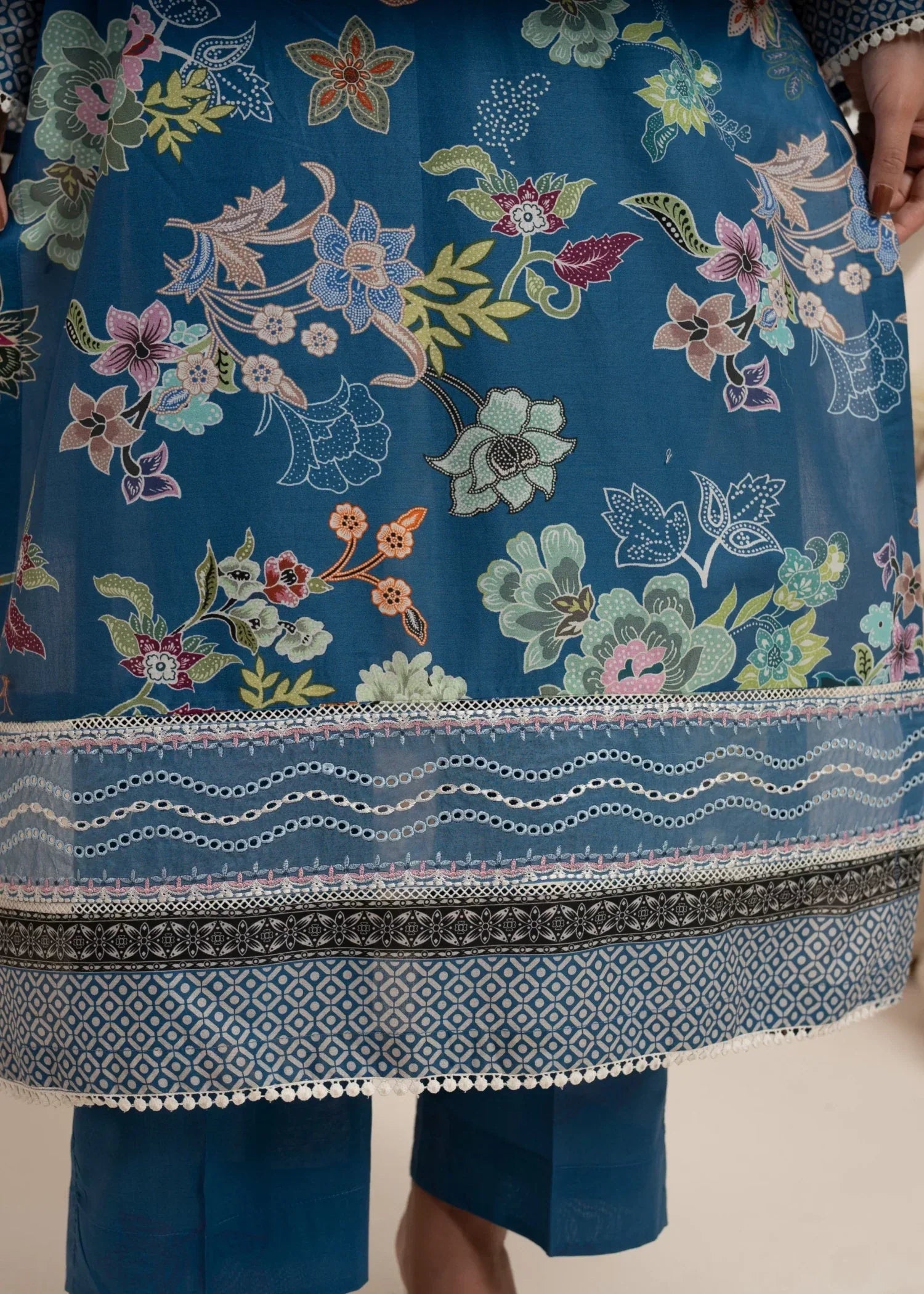 Humna & Momina Embroidered and Printed Lawn (Azure) Women 3pcs