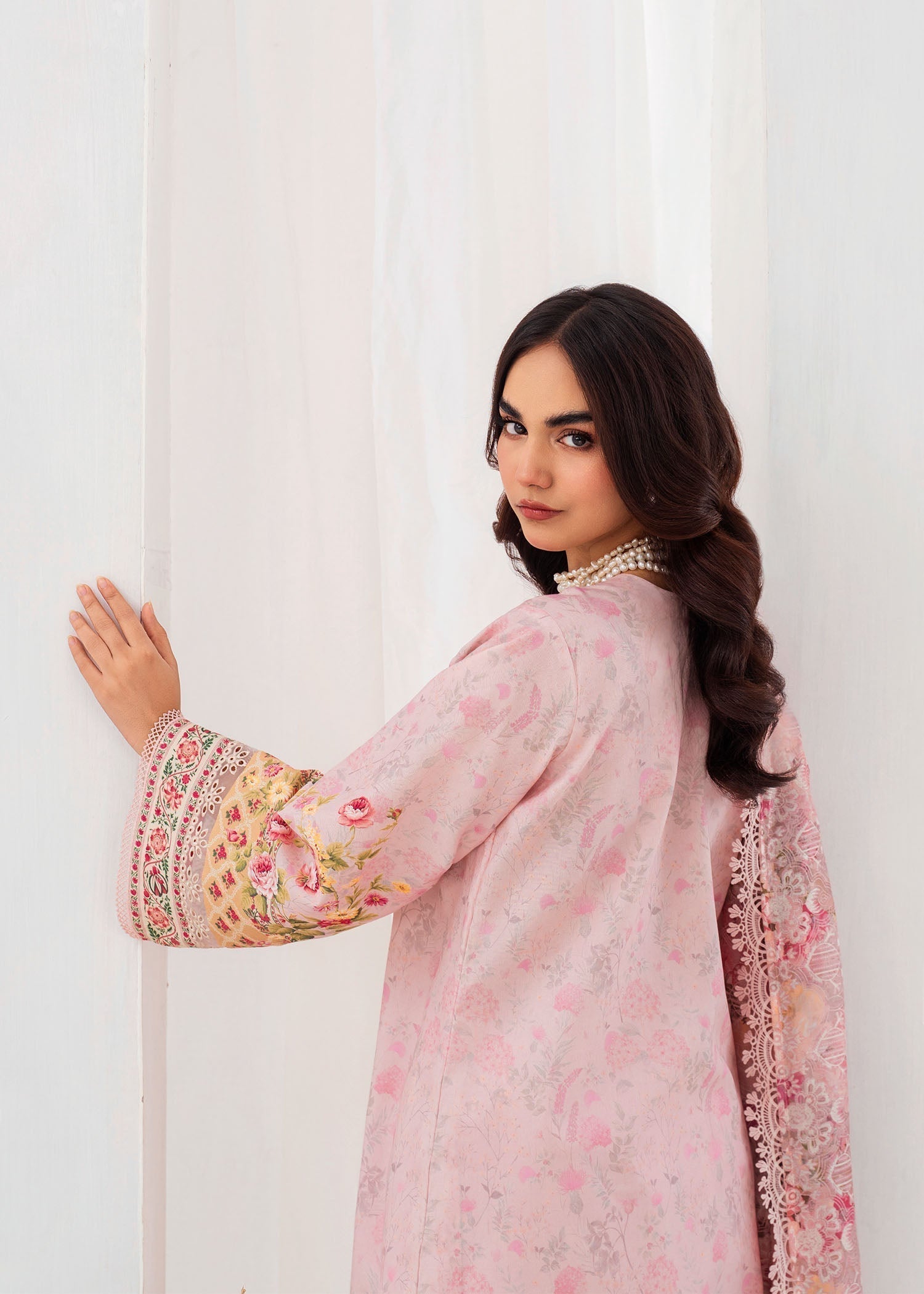 Chandan Nagri Vayda Women 3pcs