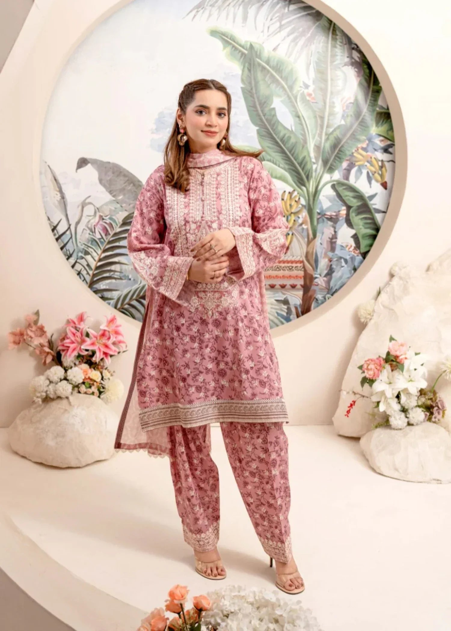 Humna & Momina Elegant Printed Lawn Suit with Embroidery PASTEL PINK (pastel pink) Women 3pcs