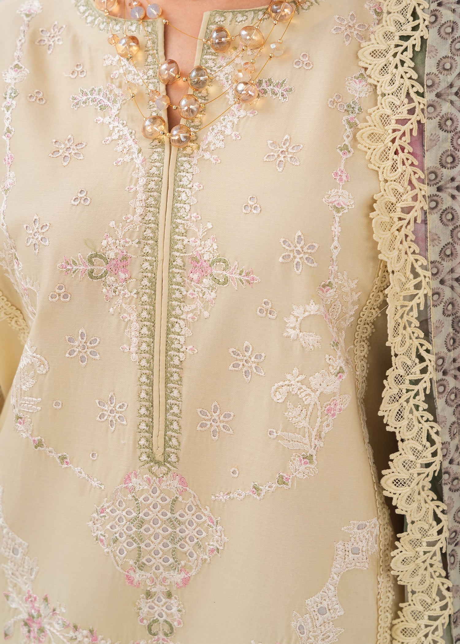 Chandan Nagri Elnaz Women 3pcs