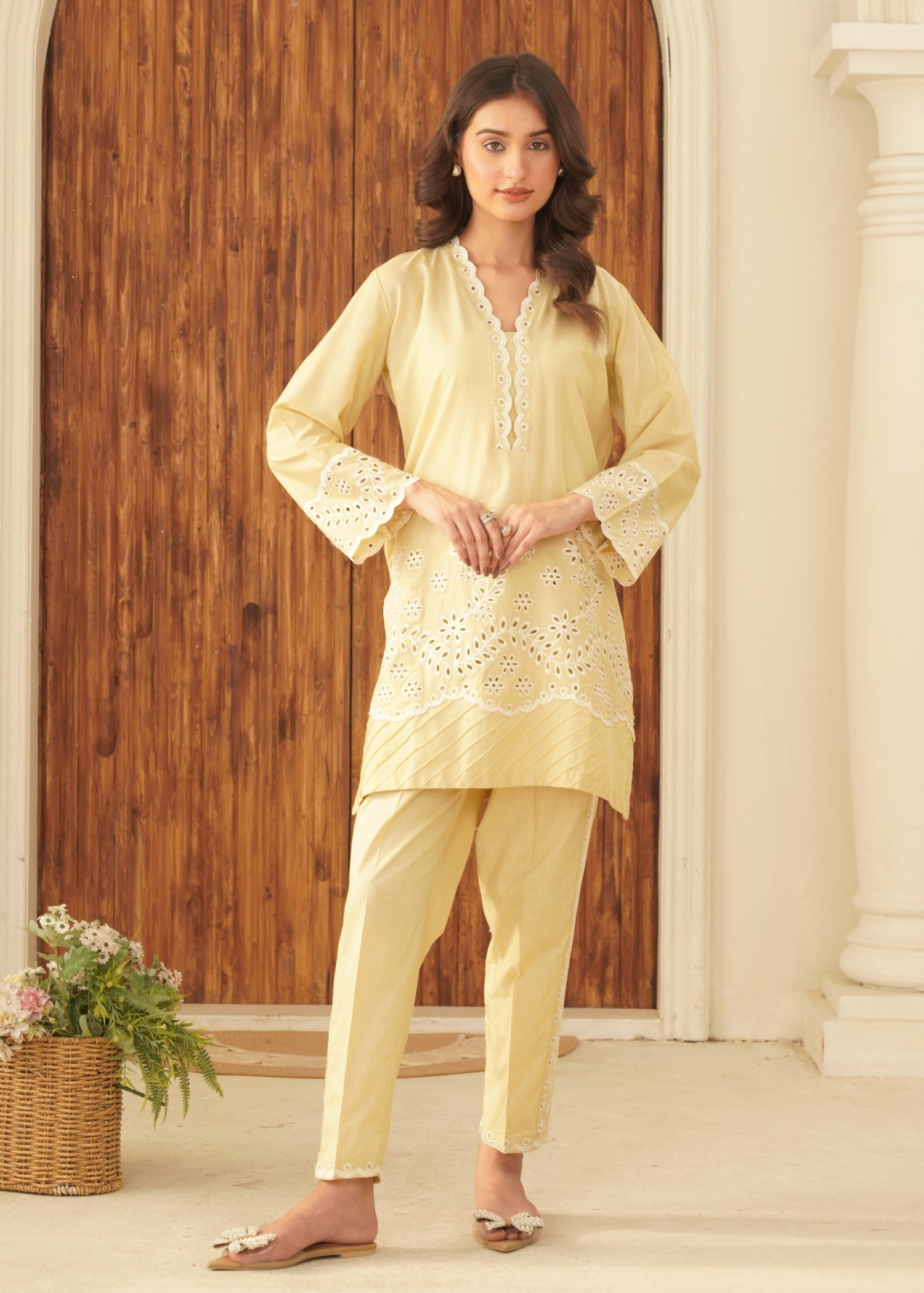 Hoorwani Seeme Women 2pcs