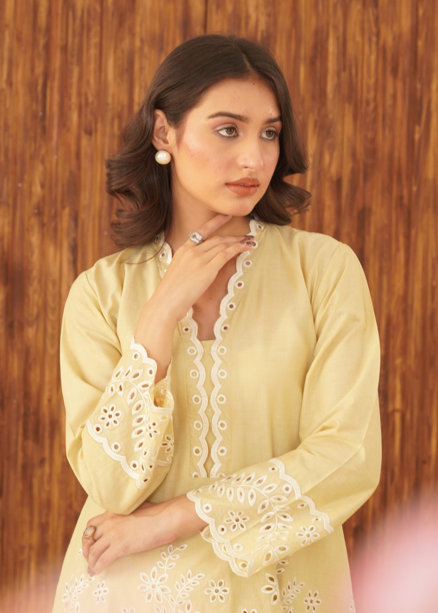 Hoorwani Seeme Women 2pcs