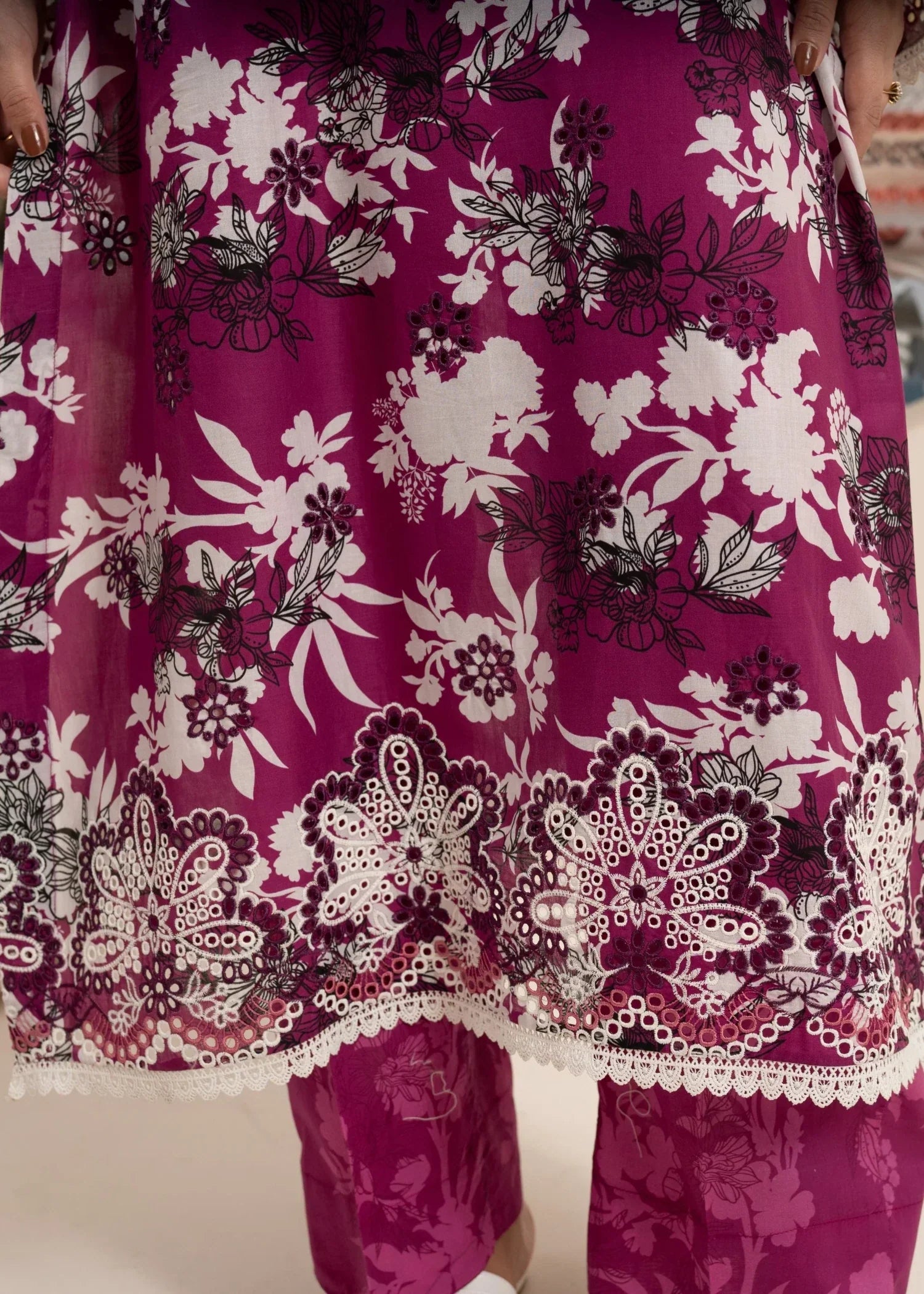 Humna & Momina EMBROIDERED PRINTED LAWN SUIT LOLLIPOP PINK Women 3pcs